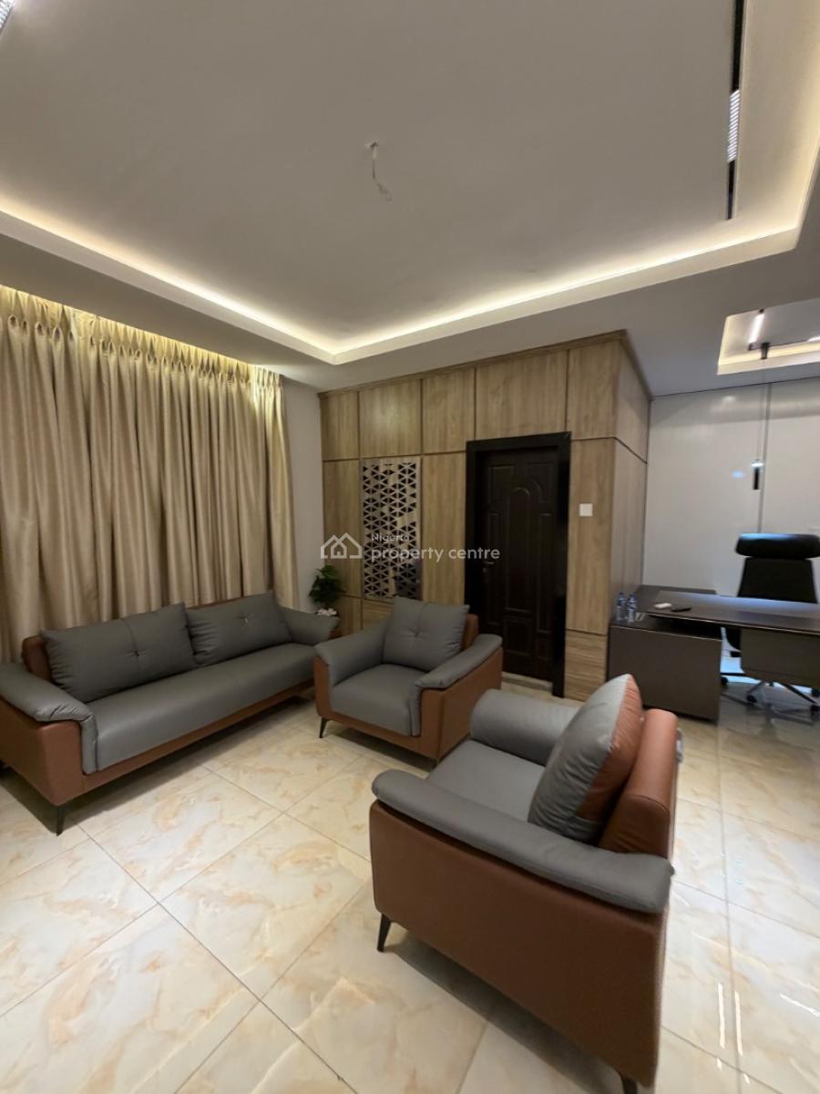 Standard 4 Bedroom Terrace Duplex, Guzape District, Abuja, Terraced Duplex for Sale