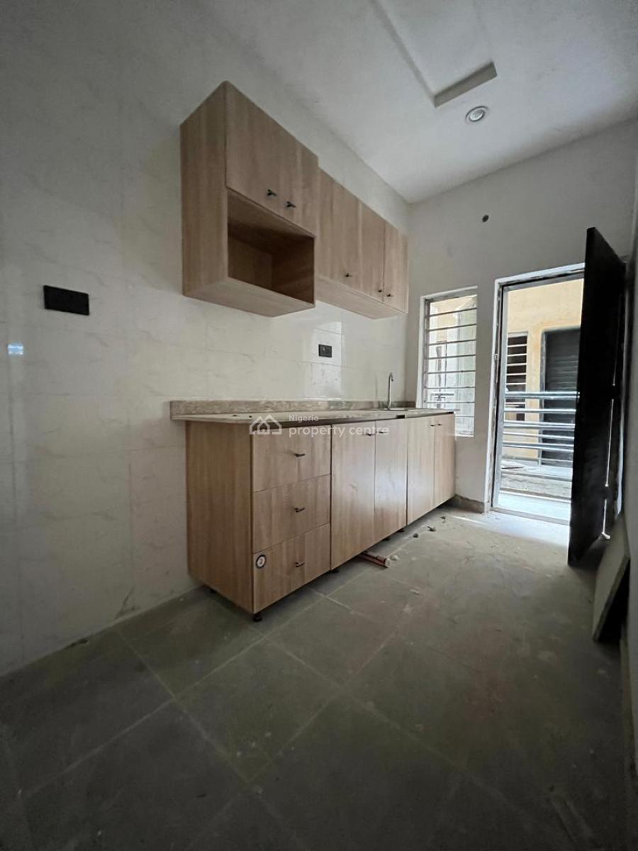 Exclusive 2 Bedroom Apartment in a Well Secured Area, Gbagada, Lagos, Flat / Apartment for Sale