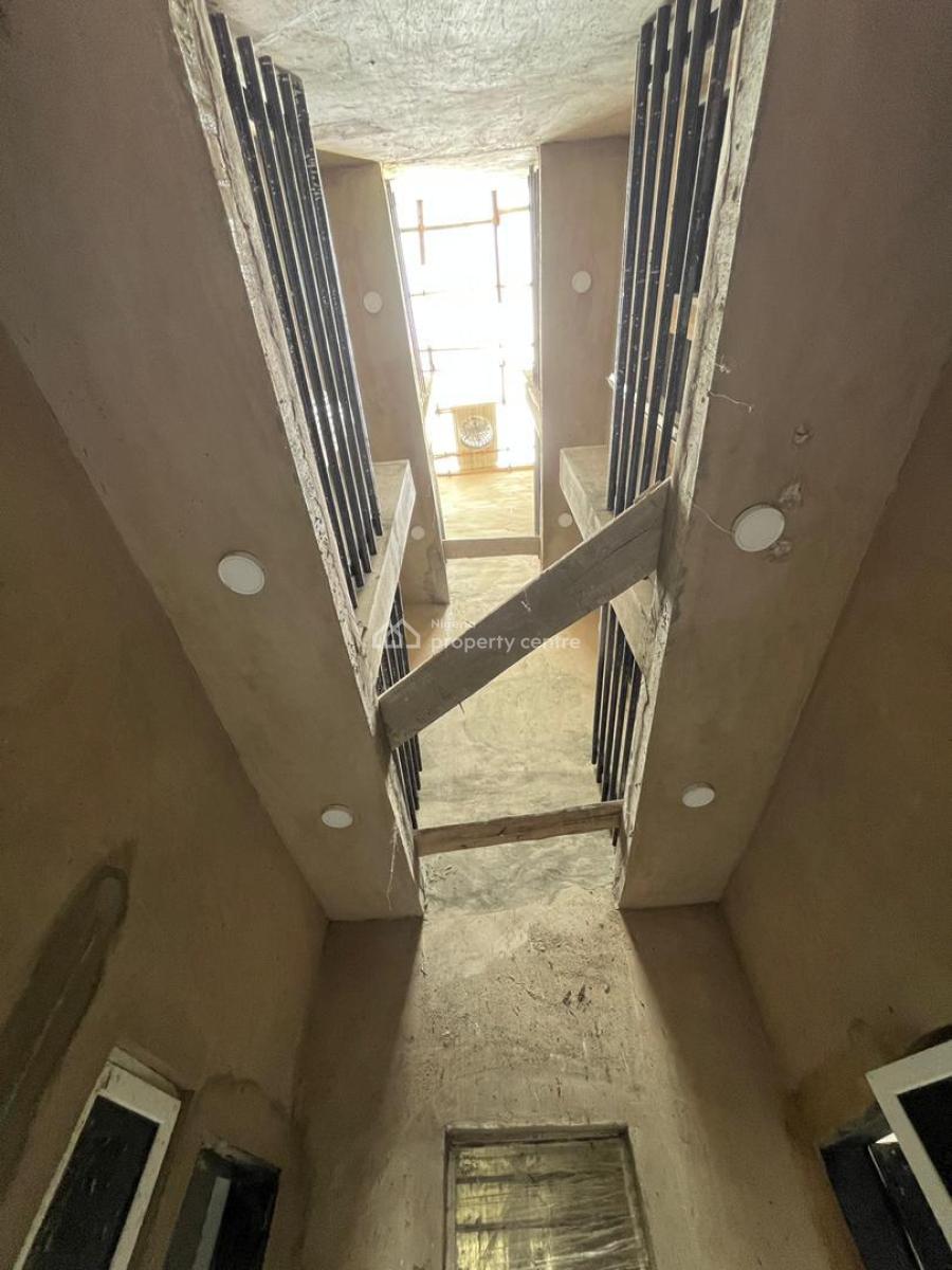 Exclusive 2 Bedroom Apartment in a Well Secured Area, Gbagada, Lagos, Flat / Apartment for Sale