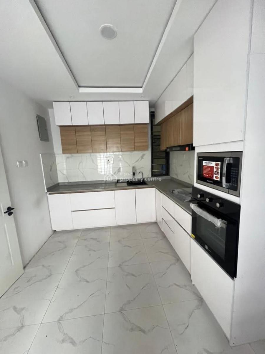 4 Bedroom Semi Detached Duplex with Bq., Ologolo, Lekki, Lagos, Semi-detached Duplex for Sale