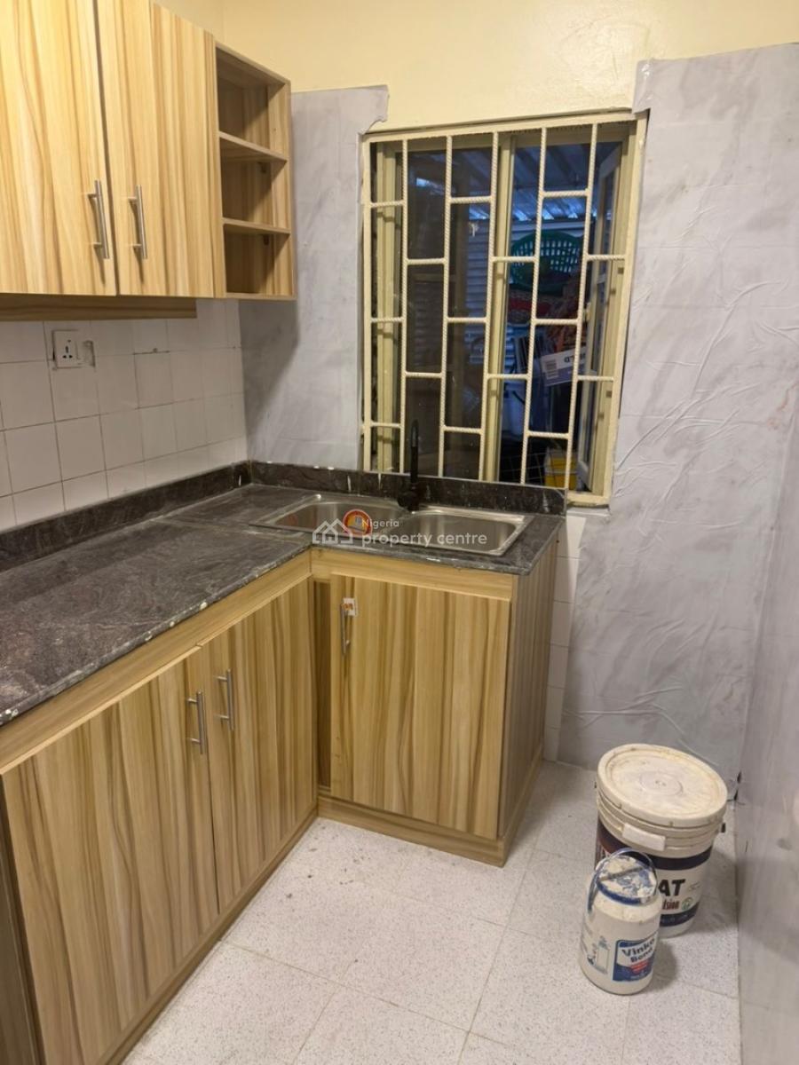 Luxury 2 Bedroom, Lekki Phase 1, Lekki, Lagos, Semi-detached Bungalow for Rent