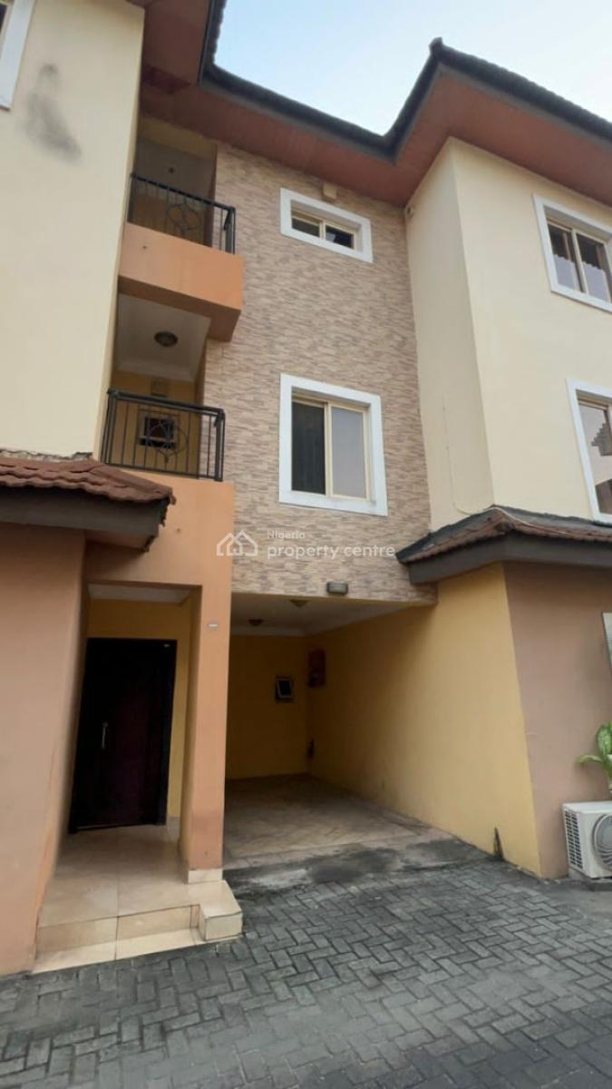 Fully Serviced 4 Bedroom Terrace Duplex with 24hrs Light, Off Admiralty, Lekki Phase 1, Lekki, Lagos, Terraced Duplex for Rent