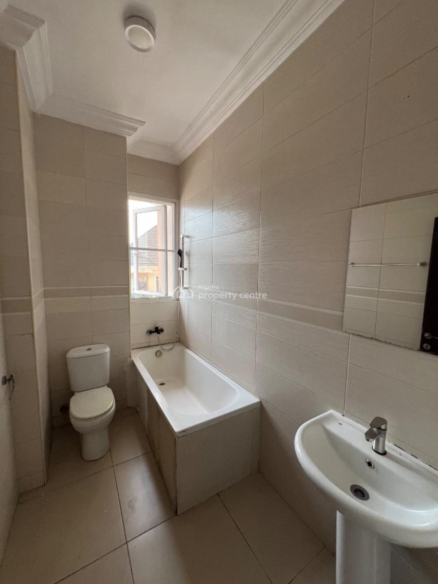 Fully Serviced 3 Bedroom Apartments with Spacious Rooms., Chevron, Lekki, Lagos, Flat / Apartment for Rent