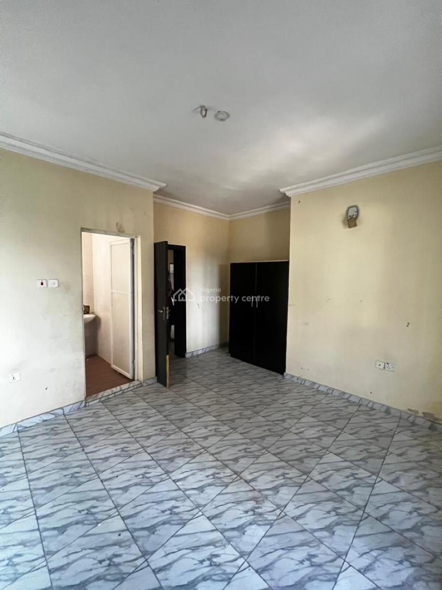Service 2bedroom Apartment, Magodo Phase 1 Estate, Gra Phase 1, Magodo, Lagos, Flat / Apartment for Rent