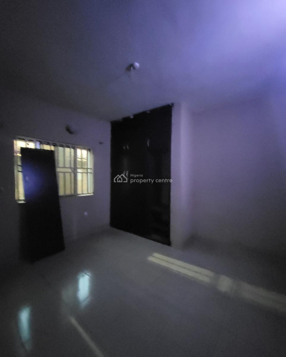 Luxurious Massive 2bedroom, By Rita Lory Hotel, Garki, Abuja, Flat / Apartment for Rent