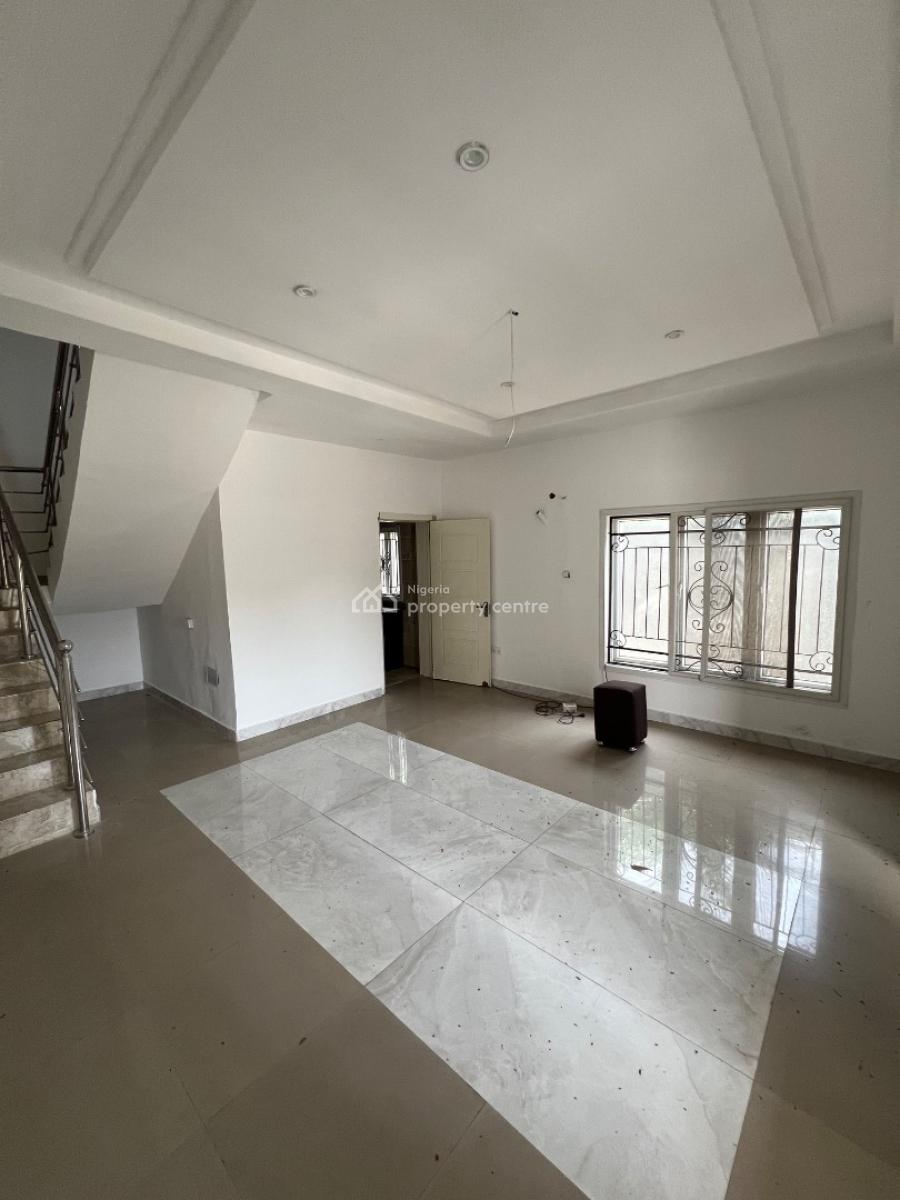 Spacious 3 Bedroom Terrace Duplex, Chevron, Lekki, Lagos, Terraced Duplex for Rent
