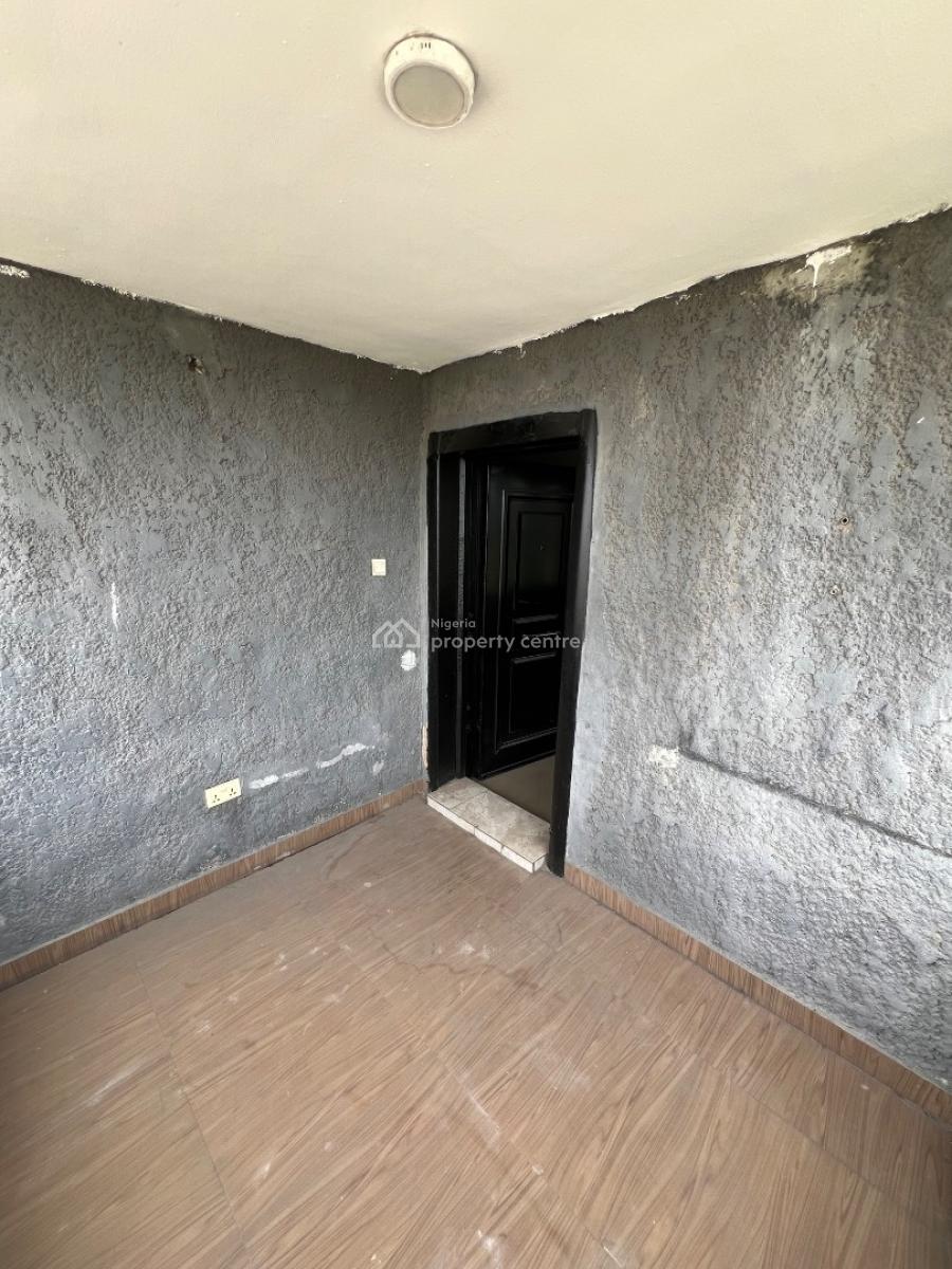 Spacious 3 Bedroom Terrace Duplex, Chevron, Lekki, Lagos, Terraced Duplex for Rent