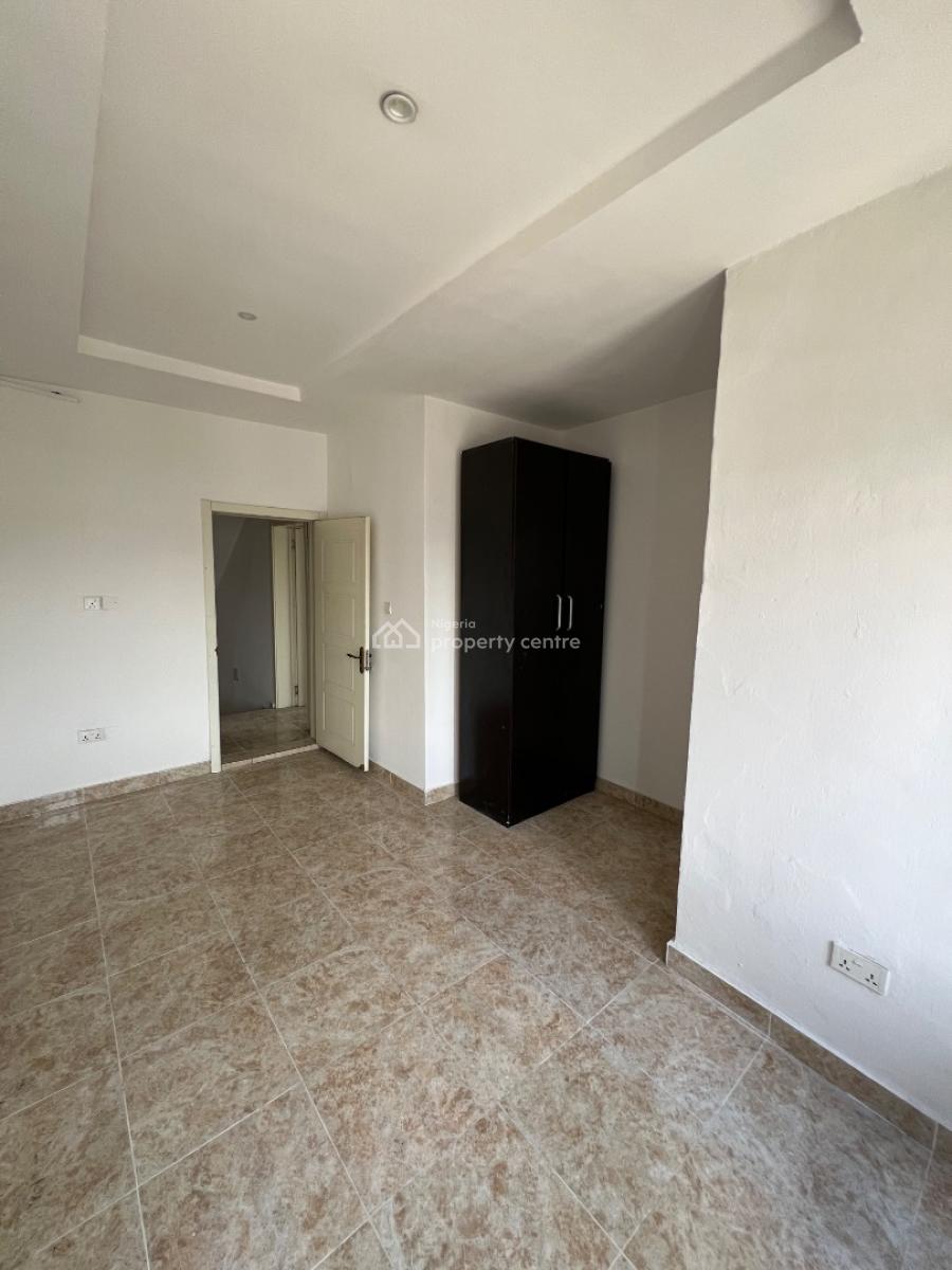 Spacious 3 Bedroom Terrace Duplex, Chevron, Lekki, Lagos, Terraced Duplex for Rent