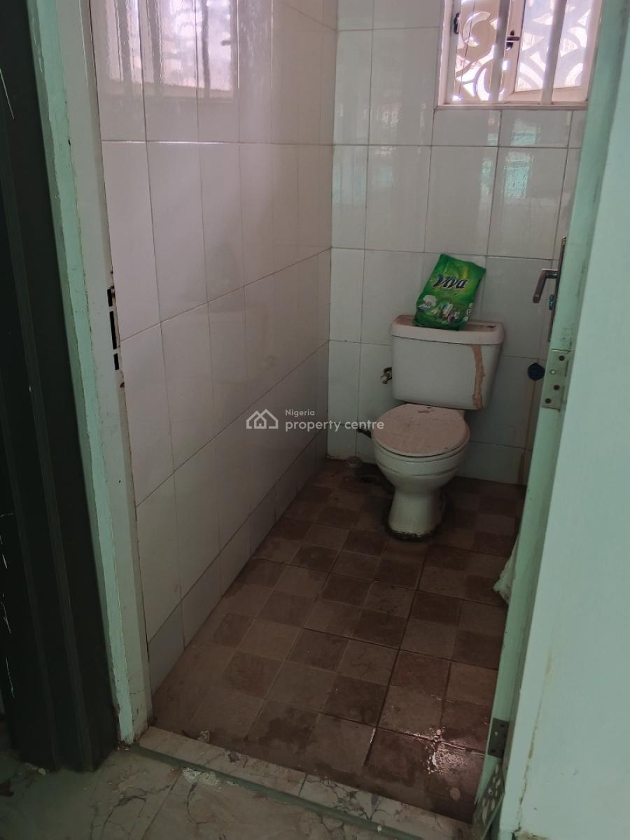 100sqm, 200sqm and 300sqm Office and Shop Space, Ademola Adetokubor Crescent, Wuse 2, Abuja, Office Space for Rent