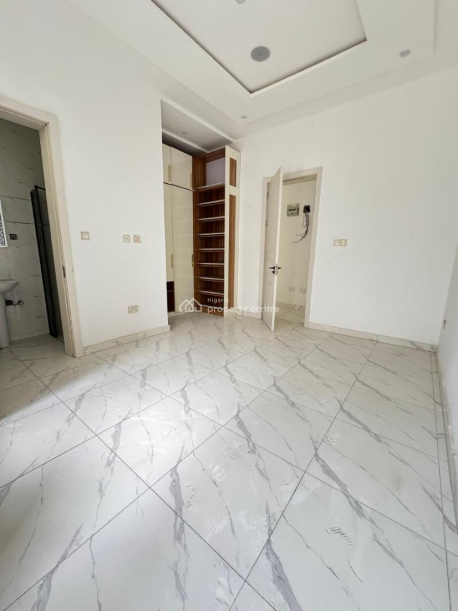 Spacious 5-bedroom Fully Detached Duplex, Osapa, Lekki, Lagos, Detached Duplex for Sale