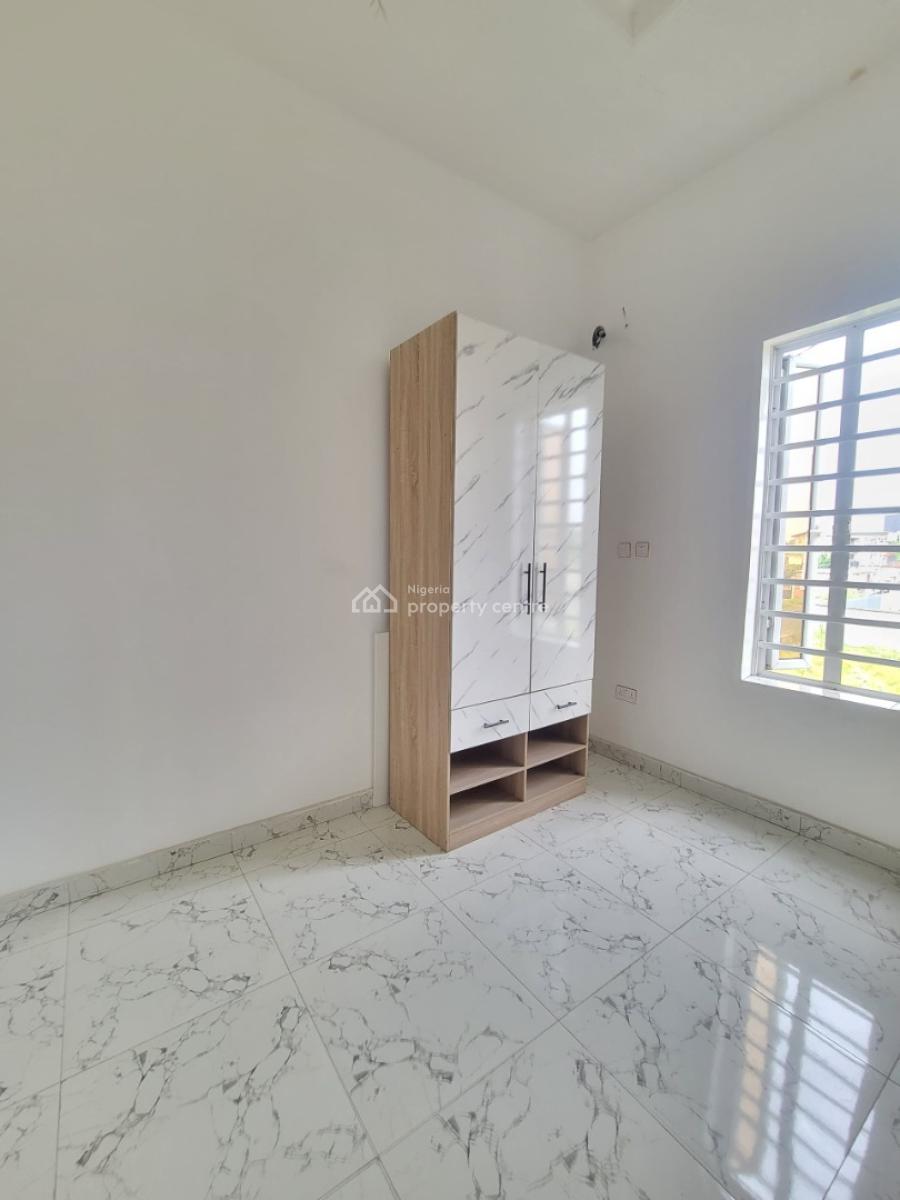 Standard 4 Bedroom Terrace Duplex, Ikota G.r.a, Lekki, Lagos, Terraced Duplex for Sale