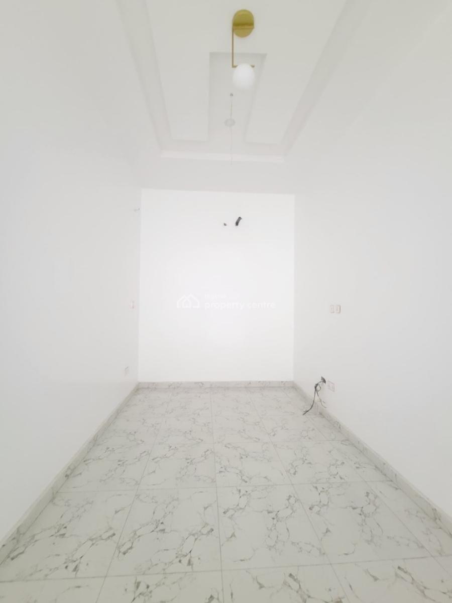 Standard 4 Bedroom Terrace Duplex, Ikota G.r.a, Lekki, Lagos, Terraced Duplex for Sale