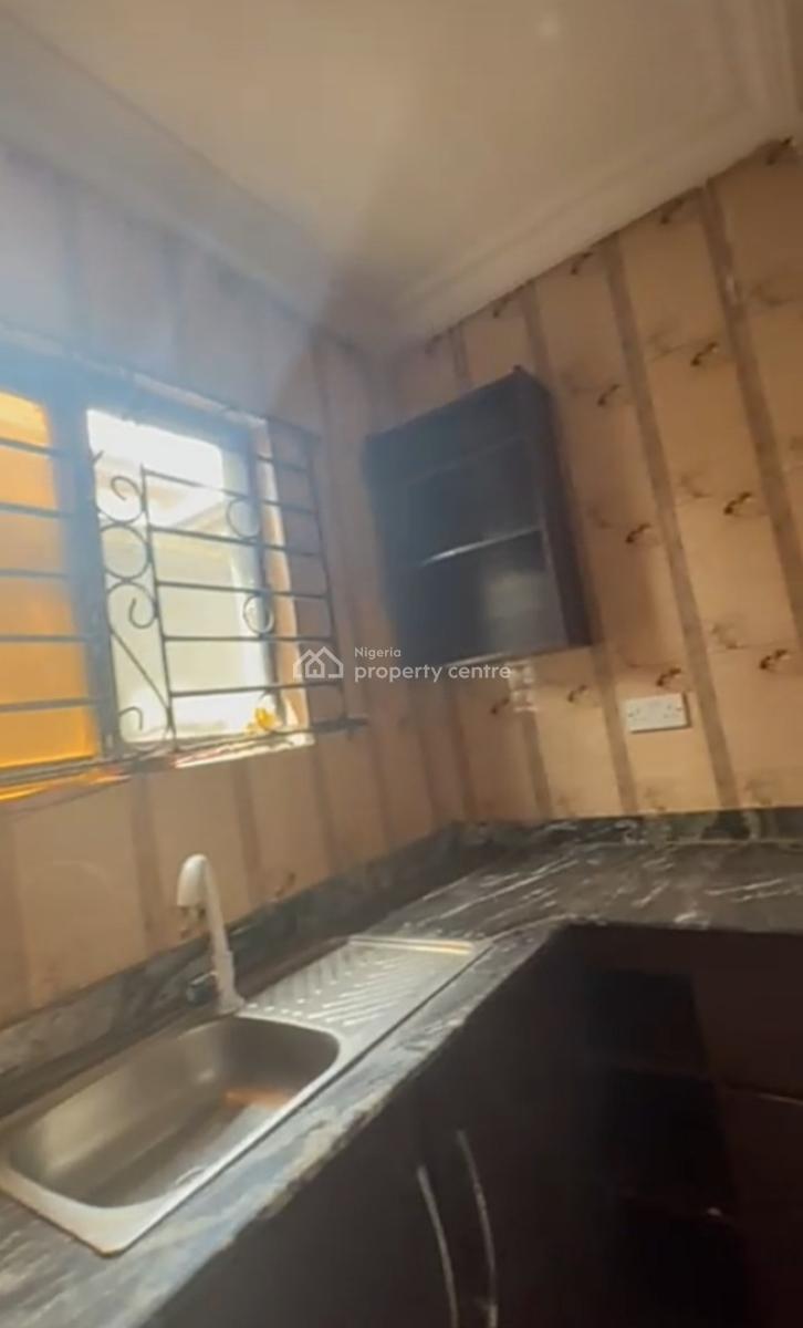 Standard 2 Bedroom Apartment { Video}, Thomas Estate, Ajah, Lagos, Flat / Apartment for Rent