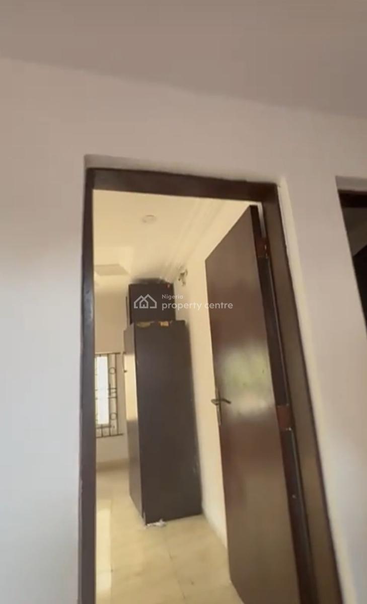 Standard 2 Bedroom Apartment { Video}, Thomas Estate, Ajah, Lagos, Flat / Apartment for Rent