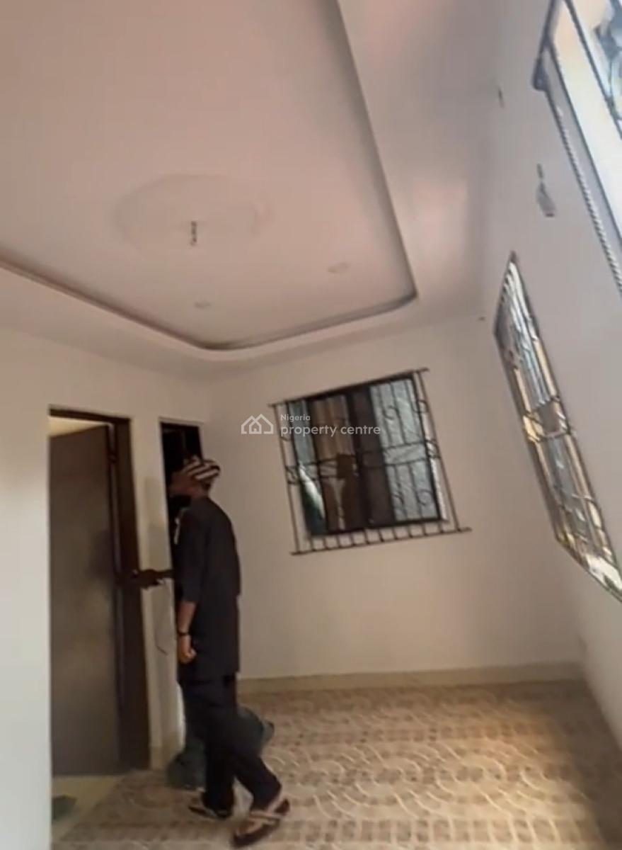Standard 2 Bedroom Apartment { Video}, Thomas Estate, Ajah, Lagos, Flat / Apartment for Rent