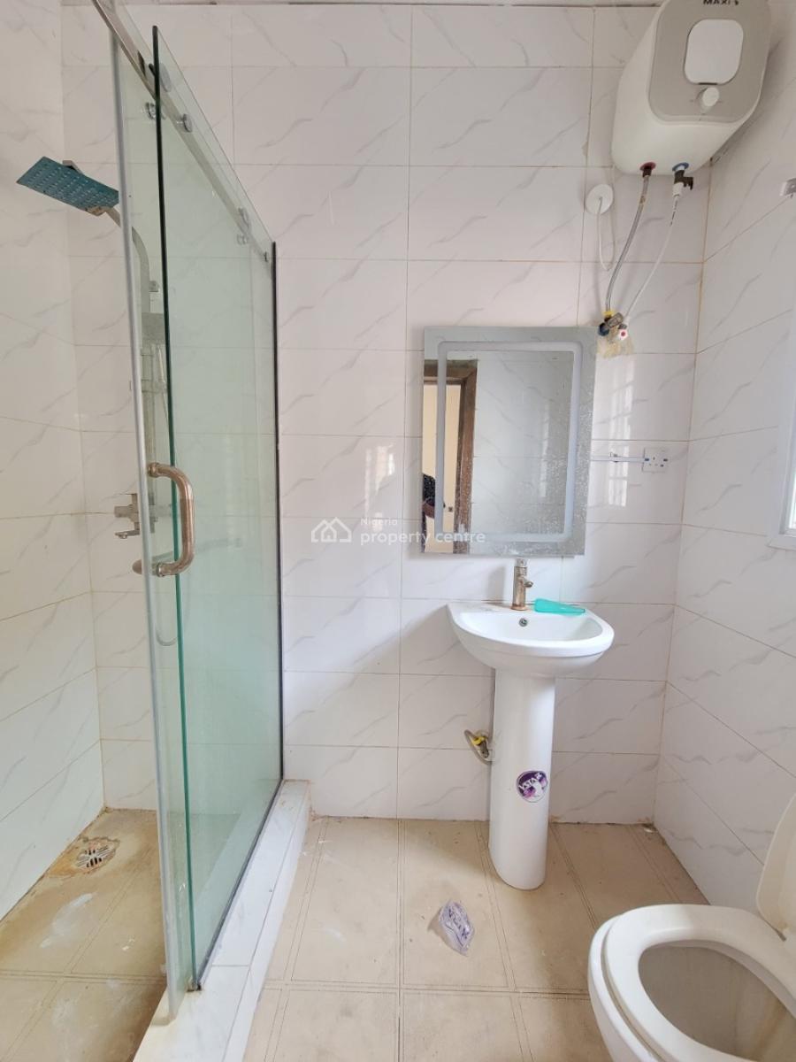 Standard and Spacious 5 Bedroom Fully Detached Duplex with Bq, Ikota Villa Estate, Lekki, Lagos, Detached Duplex for Rent