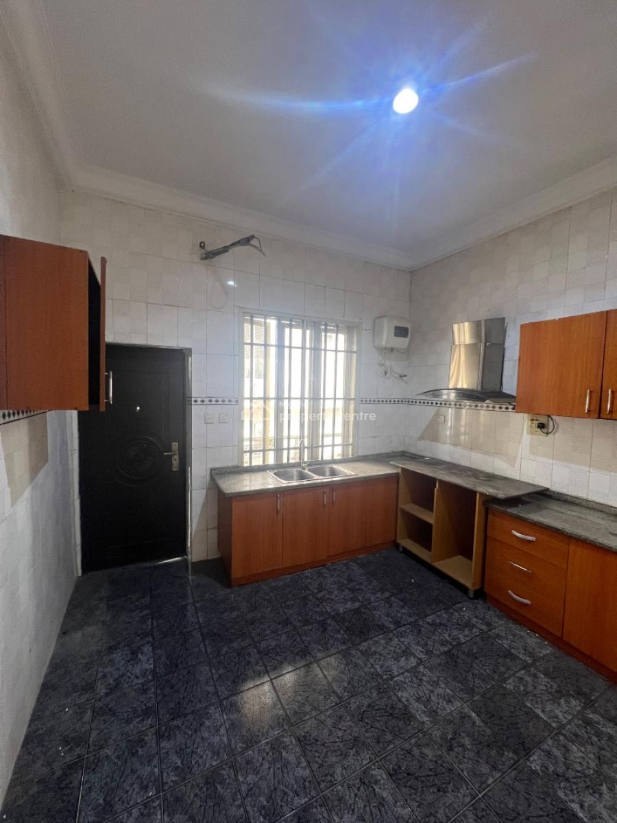 Self Serviced 3 Bedroom Apartments with Spacious Rooms., Chevron, Lekki, Lagos, Flat / Apartment for Rent
