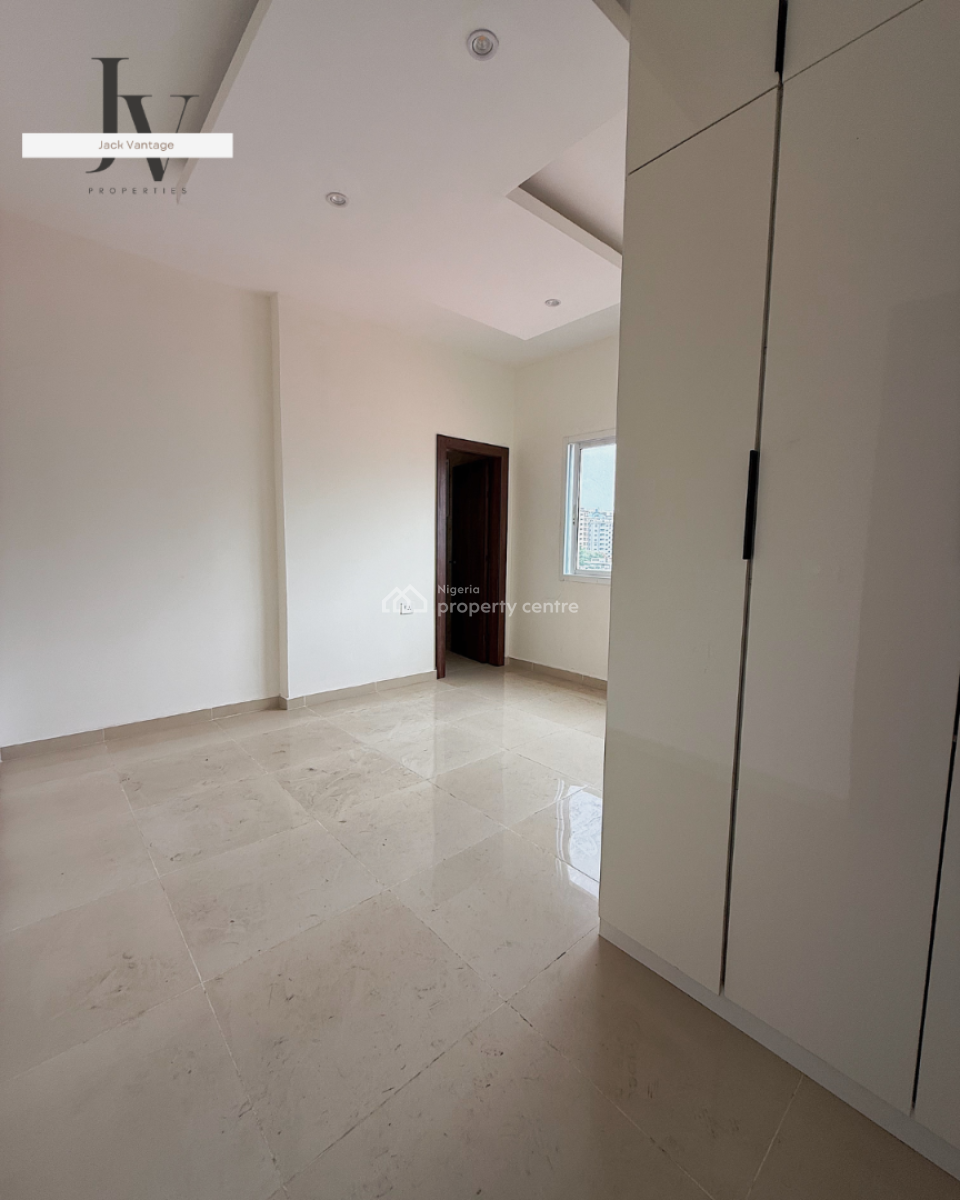 3-bedroom Apartment Best Location with Water View, Victoria Island (vi), Lagos, Flat / Apartment for Rent