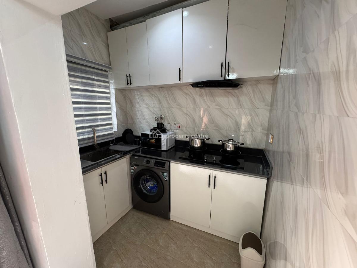 1 Bedroom Apartment, Badore, Ajah, Lagos, Mini Flat (room and Parlour) Short Let