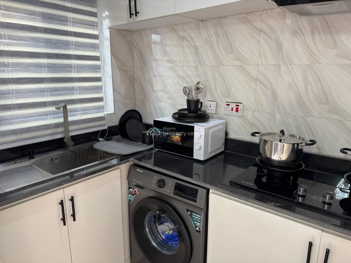 1 Bedroom Apartment, Badore, Ajah, Lagos, Mini Flat (room and Parlour) Short Let