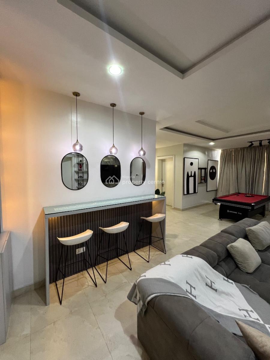 Furnished and Fully-serviced 3-bedroom Apartment with Bq, Lekki Phase 1, Lekki, Lagos, Flat / Apartment for Rent