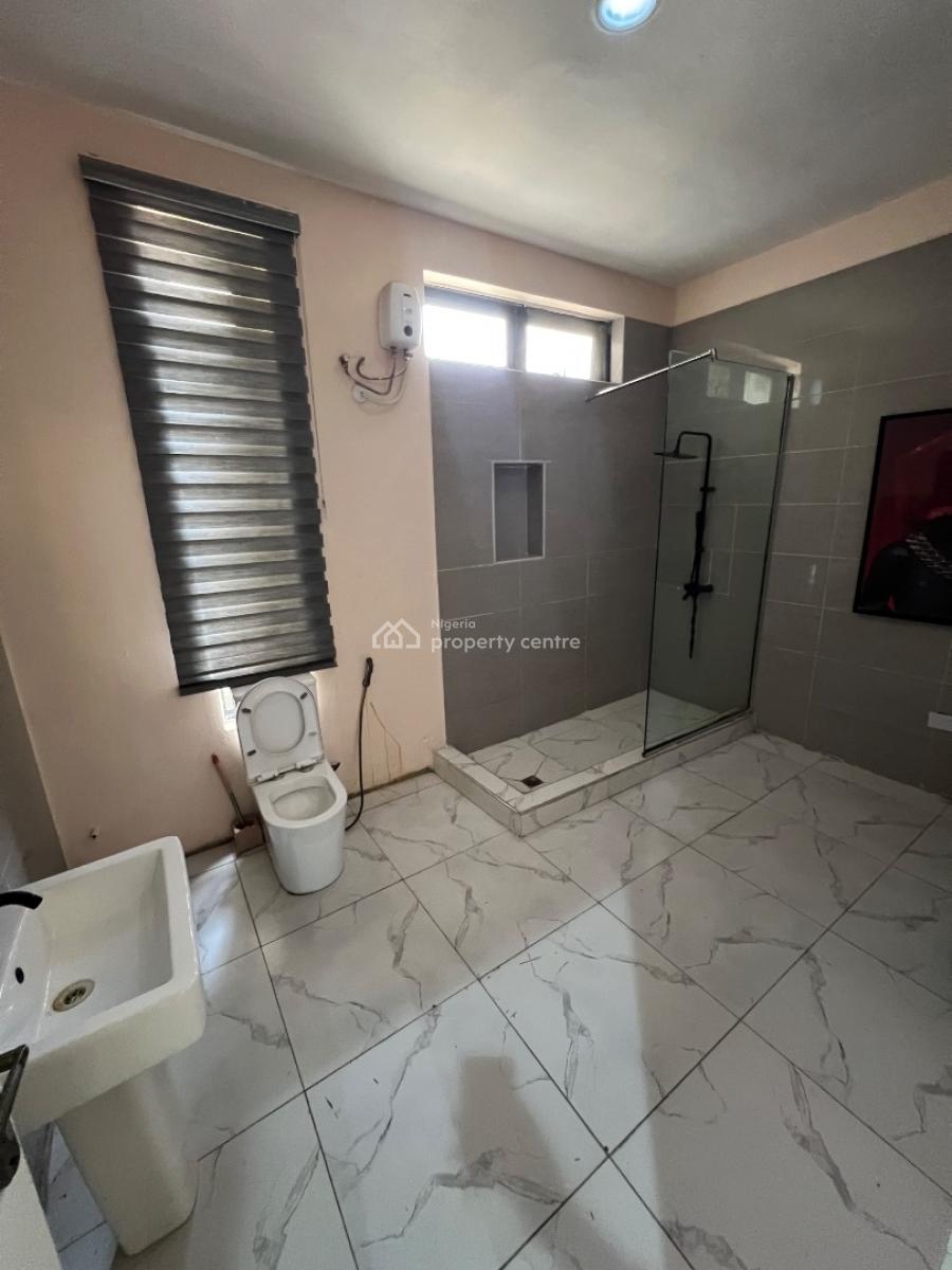 Furnished and Fully-serviced 3-bedroom Apartment with Bq, Lekki Phase 1, Lekki, Lagos, Flat / Apartment for Rent