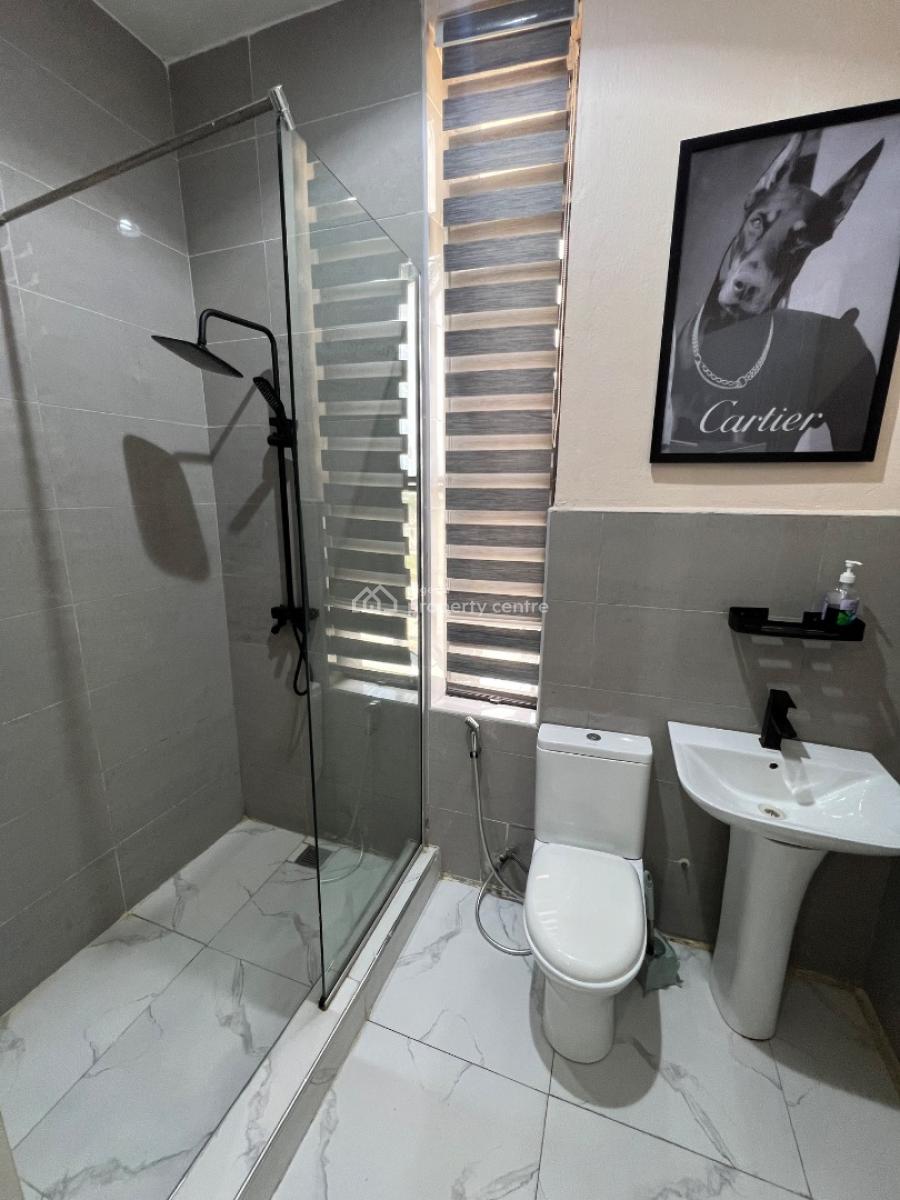 Furnished and Fully-serviced 3-bedroom Apartment with Bq, Lekki Phase 1, Lekki, Lagos, Flat / Apartment for Rent