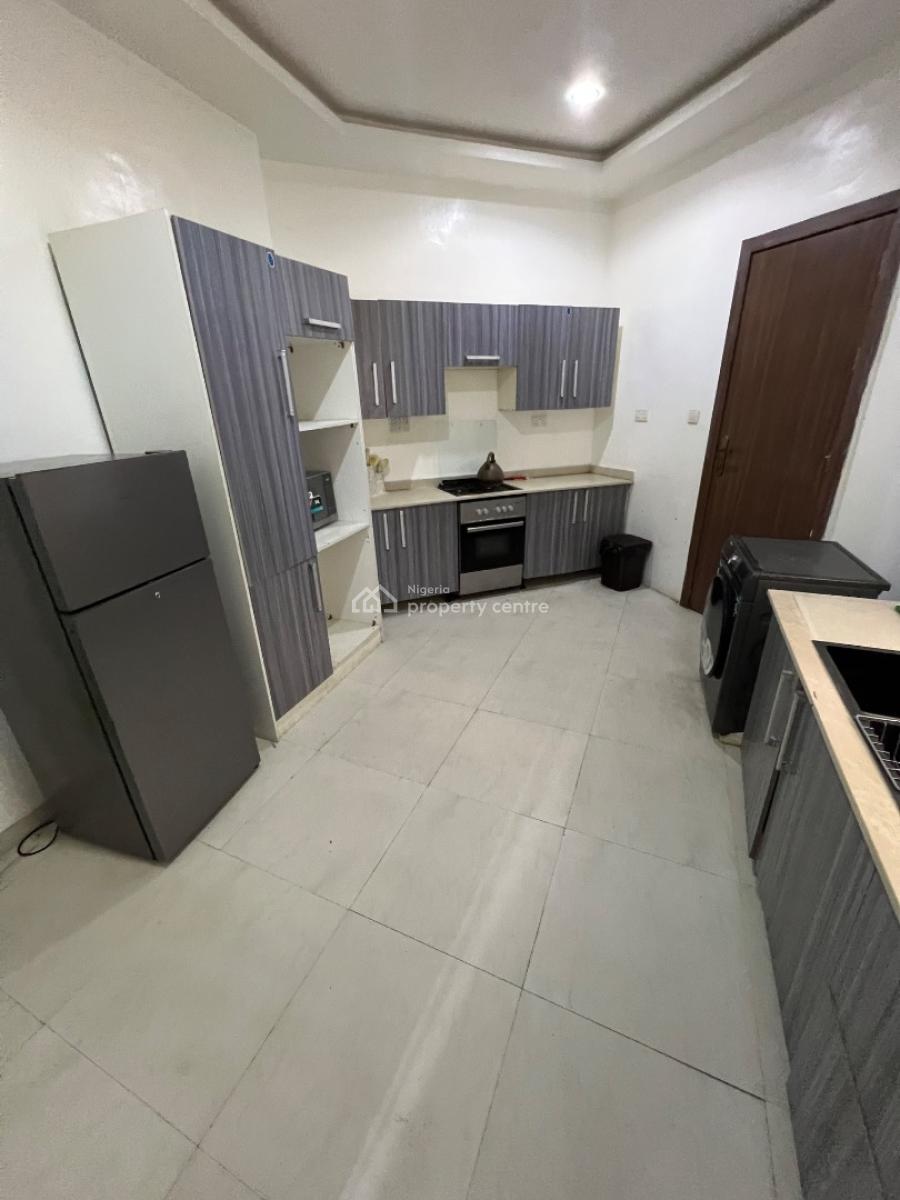 Furnished and Fully-serviced 3-bedroom Apartment with Bq, Lekki Phase 1, Lekki, Lagos, Flat / Apartment for Rent