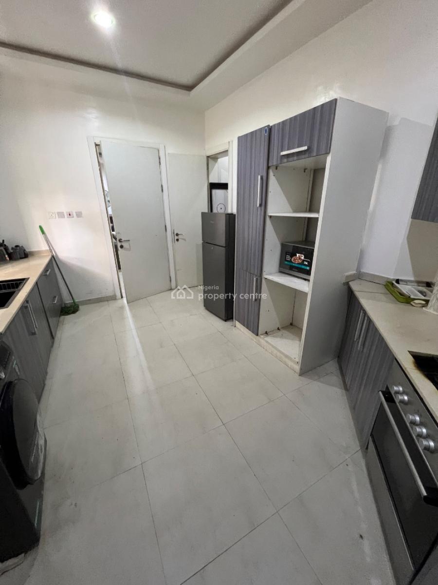 Furnished and Fully-serviced 3-bedroom Apartment with Bq, Lekki Phase 1, Lekki, Lagos, Flat / Apartment for Rent