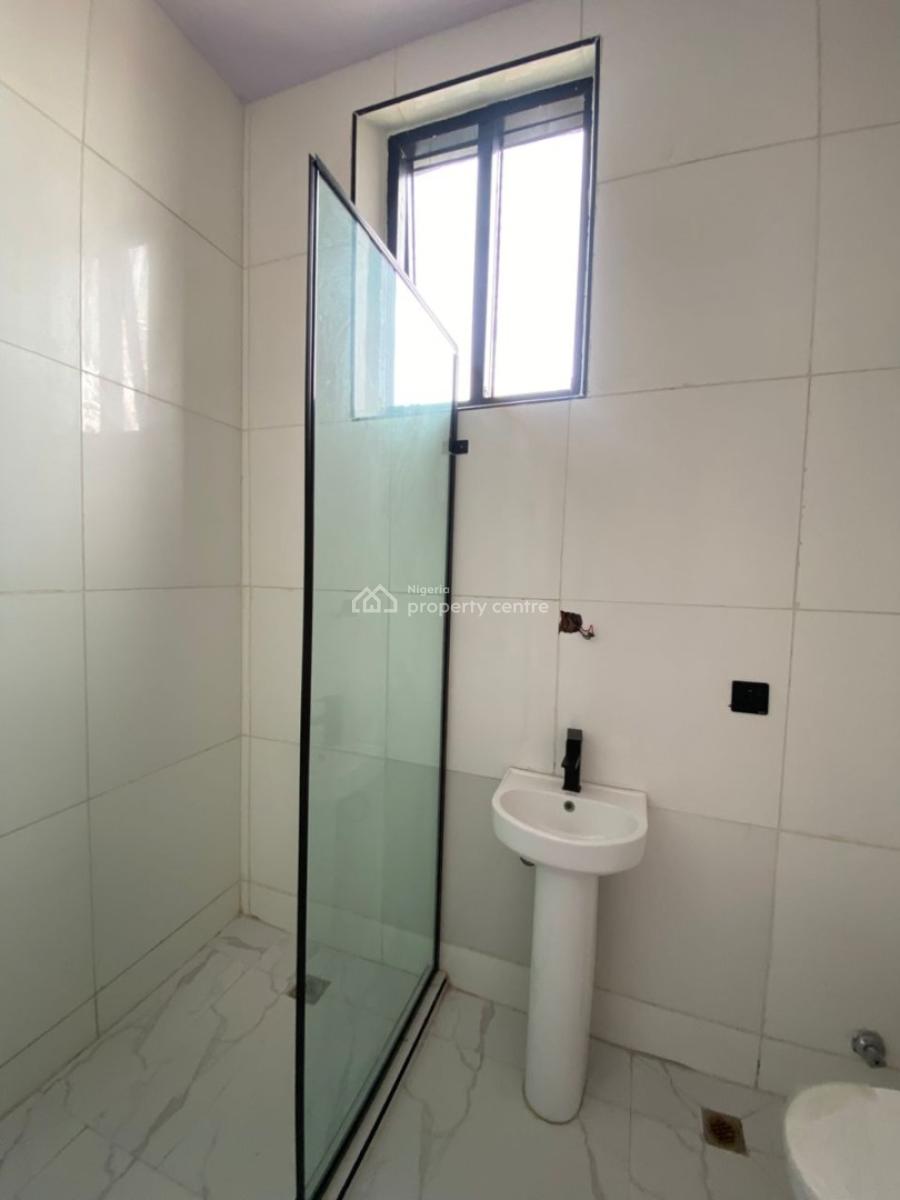 a Stunning 2 Bedroom Apartment with Bq-, Ikate, Lekki, Lagos, Flat / Apartment for Sale