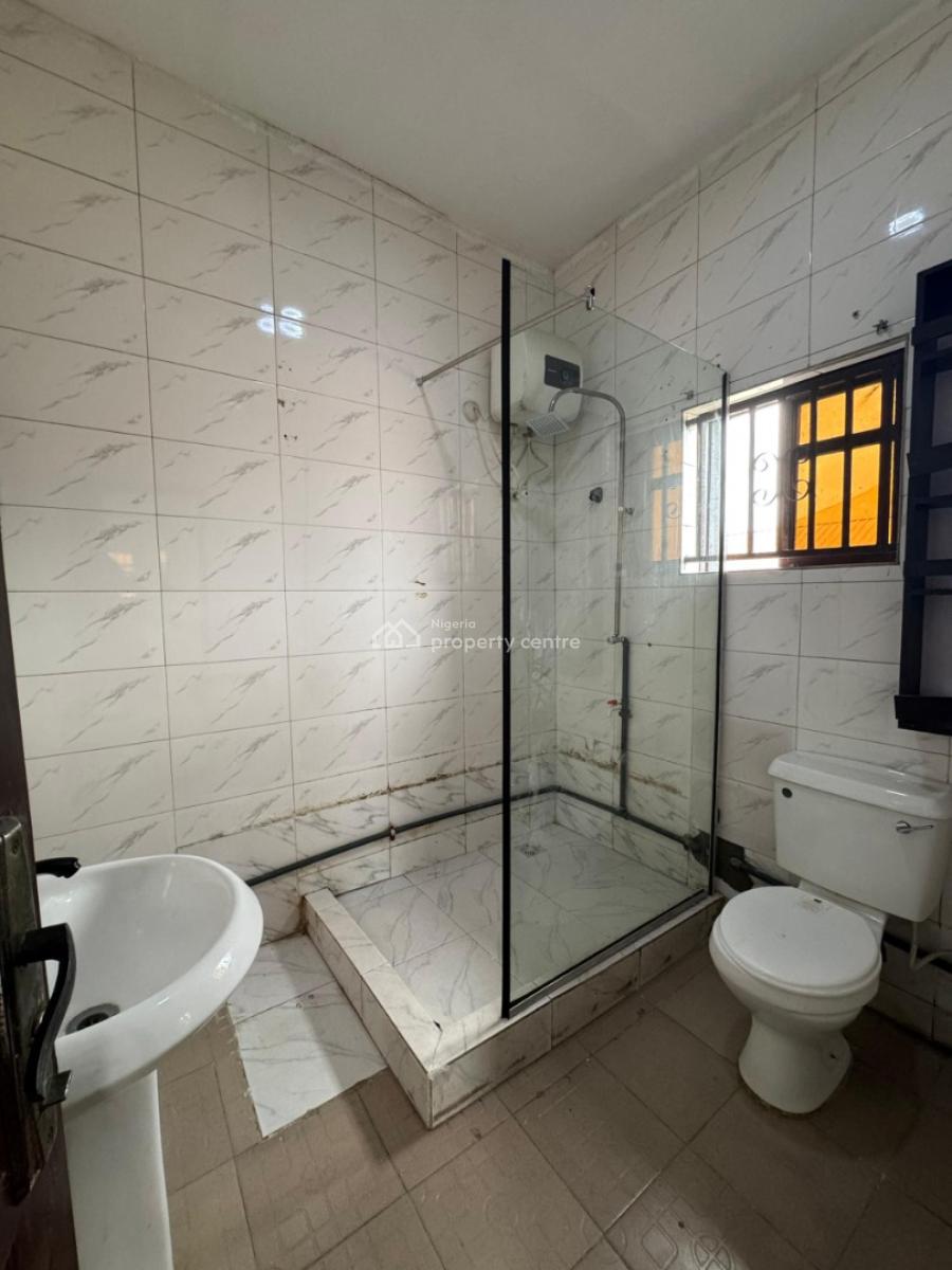 Standard and Spacious 1bedroom Apartment, Osapa, Lekki, Lagos, Flat / Apartment for Rent