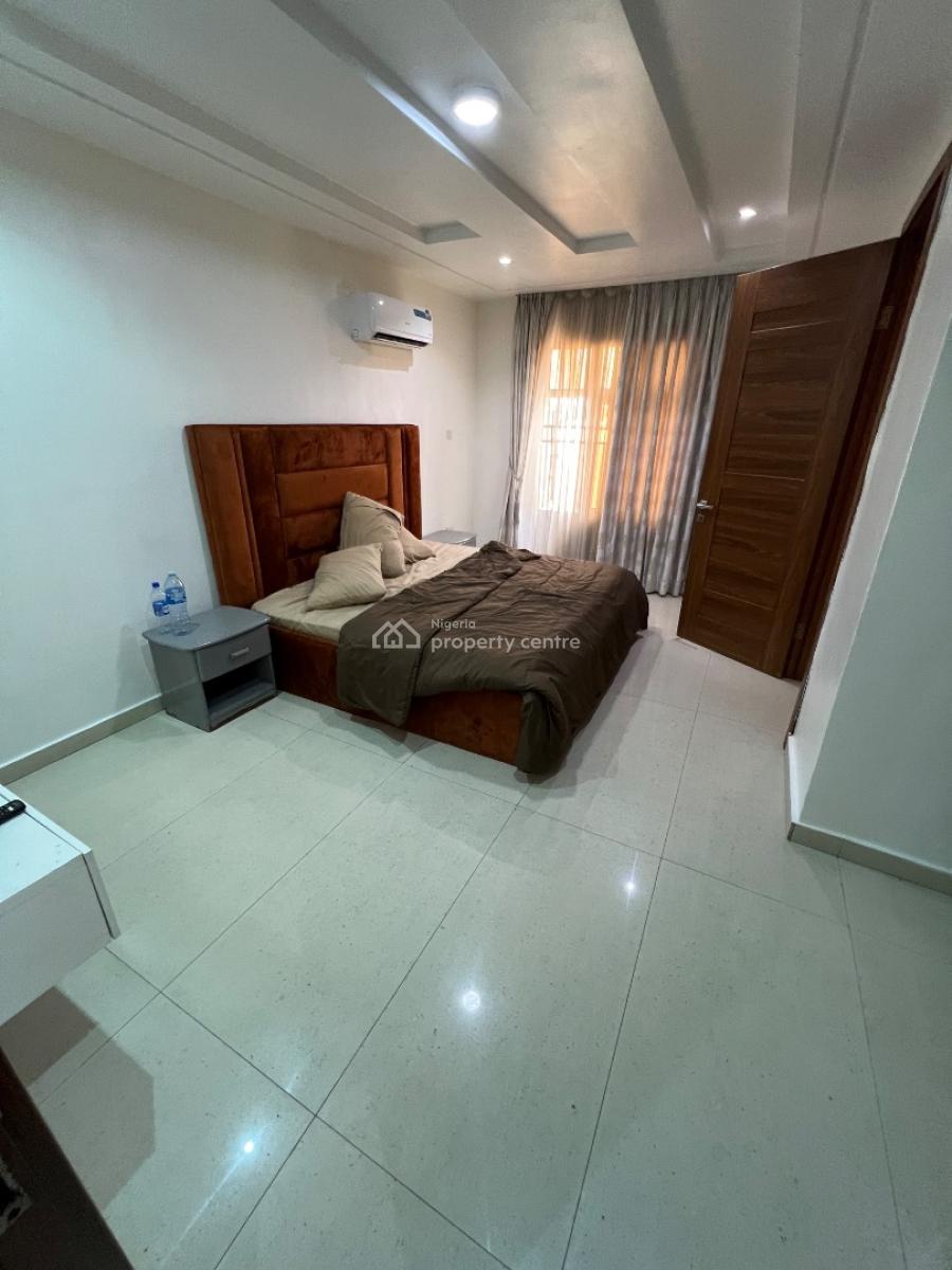 Furnished 3-bedroom Flat with Bq in Beautiful, High-brow Area, Lekki Phase 1, Lekki, Lagos, Flat / Apartment for Rent