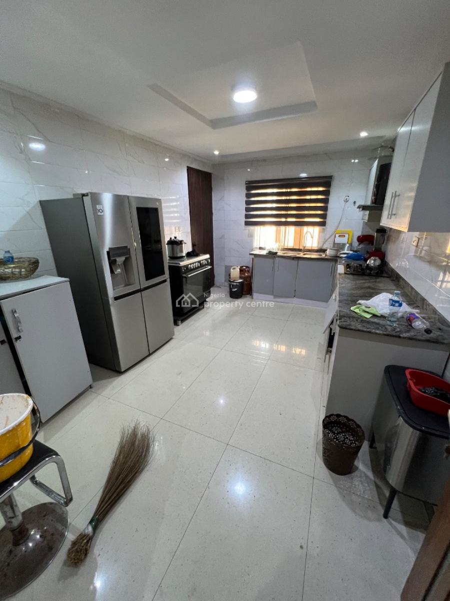 Furnished 3-bedroom Flat with Bq in Beautiful, High-brow Area, Lekki Phase 1, Lekki, Lagos, Flat / Apartment for Rent