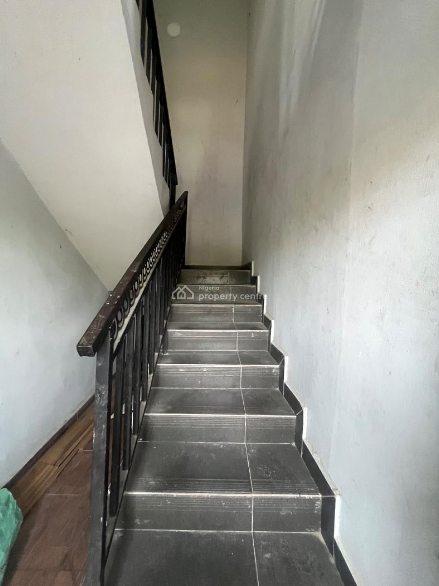 3bedroom Flat, Deeper Life Estate, Ogombo, Ajah, Lagos, Flat / Apartment for Rent