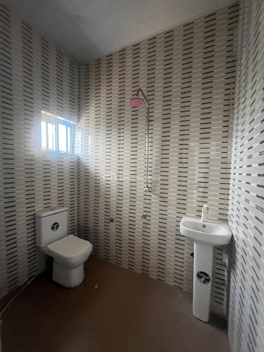 3bedroom Flat, Deeper Life Estate, Ogombo, Ajah, Lagos, Flat / Apartment for Rent