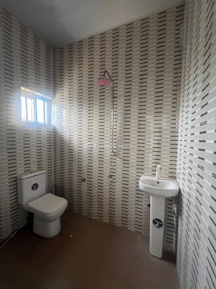 3bedroom Flat, Deeper Life Estate, Ogombo, Ajah, Lagos, Flat / Apartment for Rent