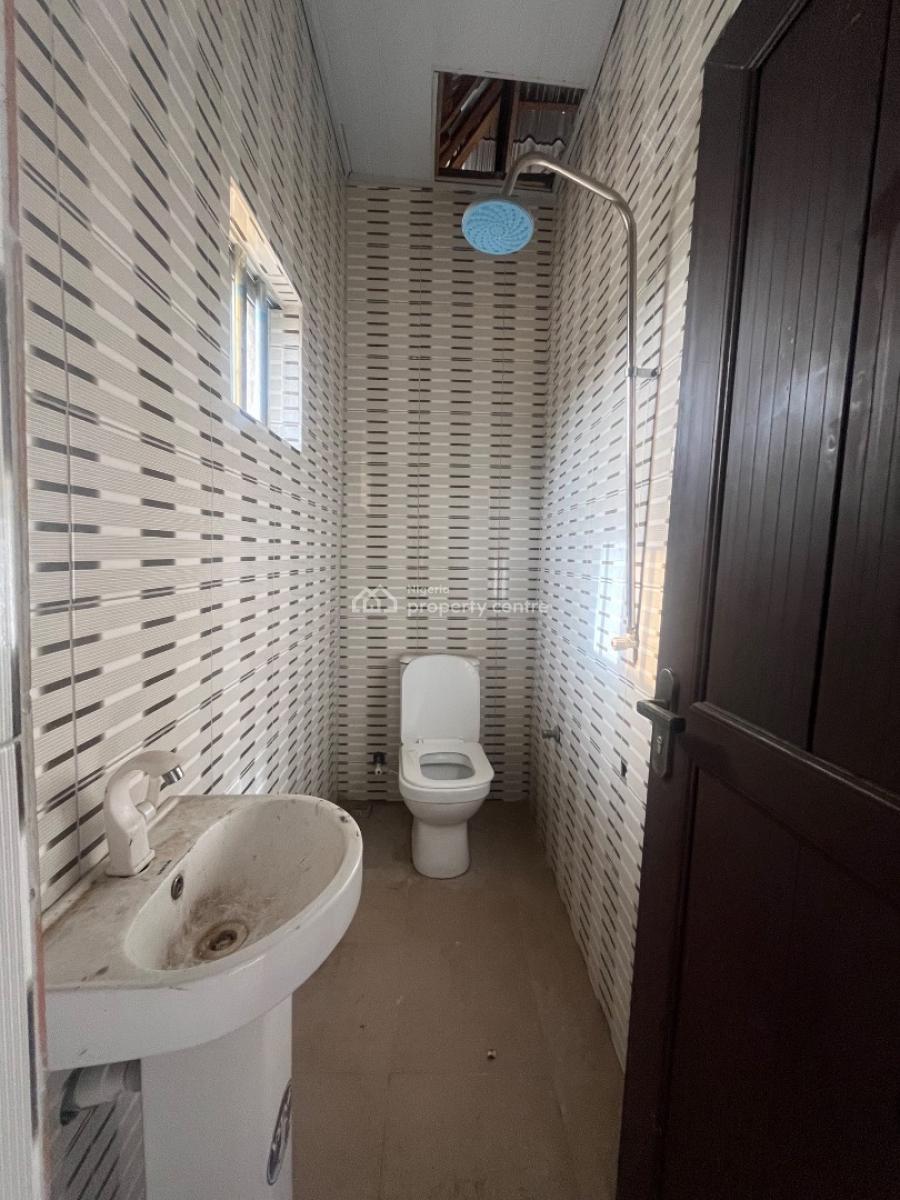 3bedroom Flat, Deeper Life Estate, Ogombo, Ajah, Lagos, Flat / Apartment for Rent