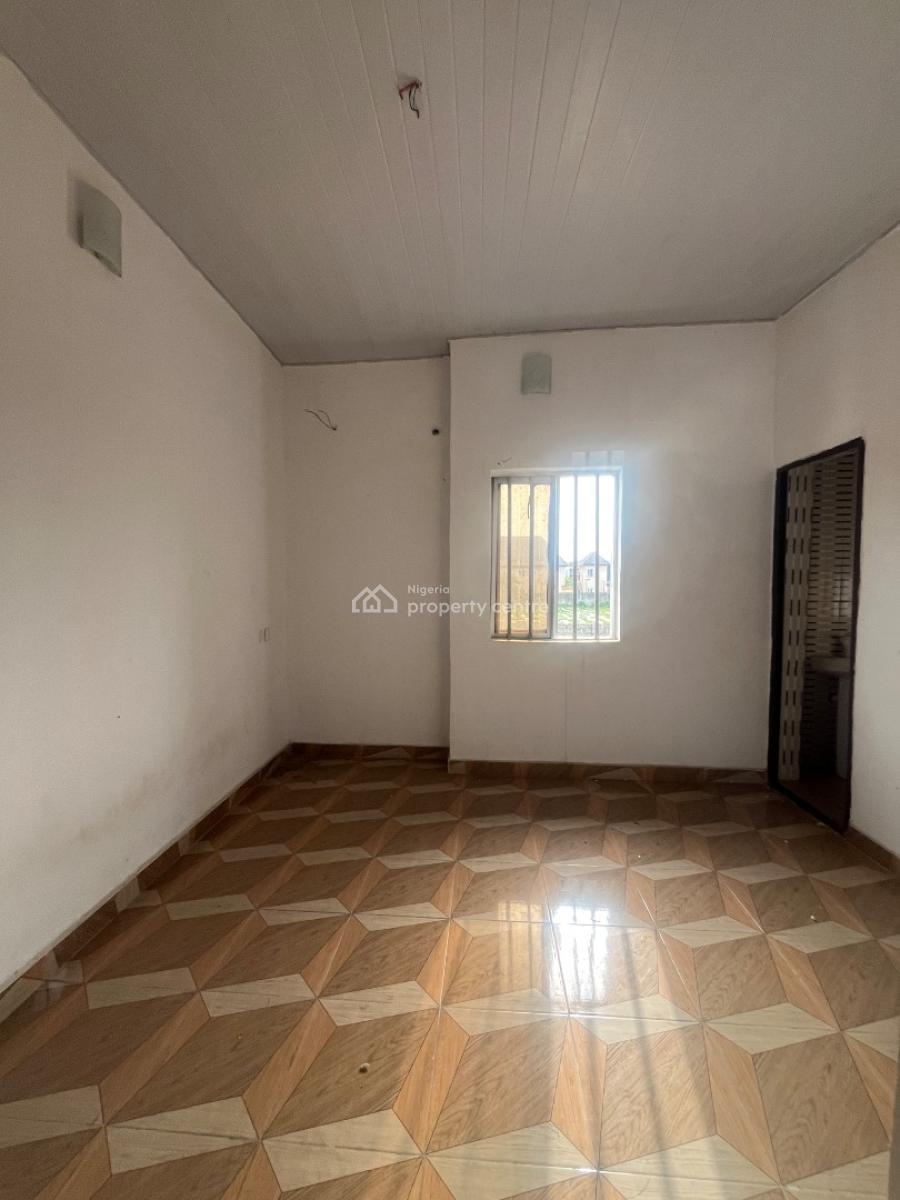 3bedroom Flat, Deeper Life Estate, Ogombo, Ajah, Lagos, Flat / Apartment for Rent