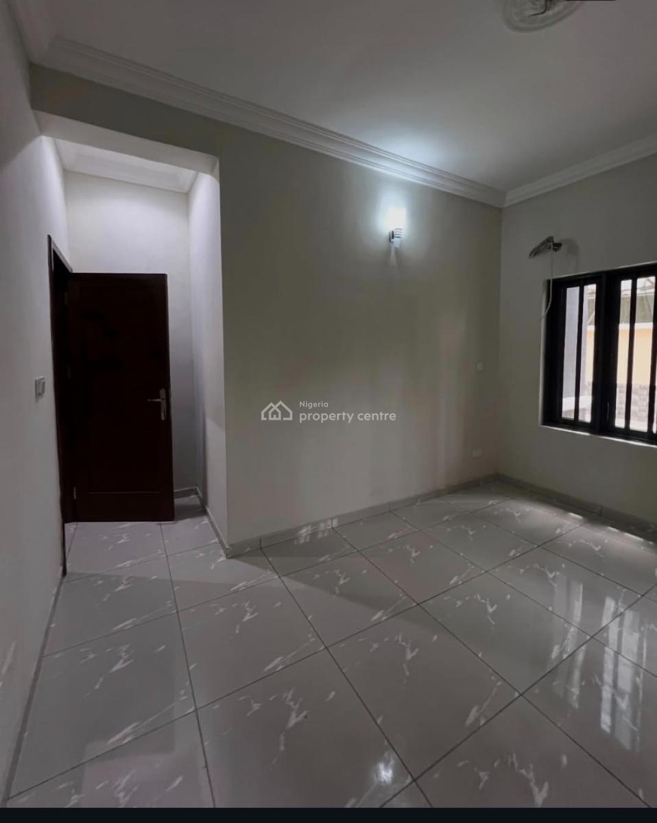 Luxury Service 3bedroom Flat with Fitted Kitchen, Freedom Way Lekki, Lekki, Lagos, House for Rent