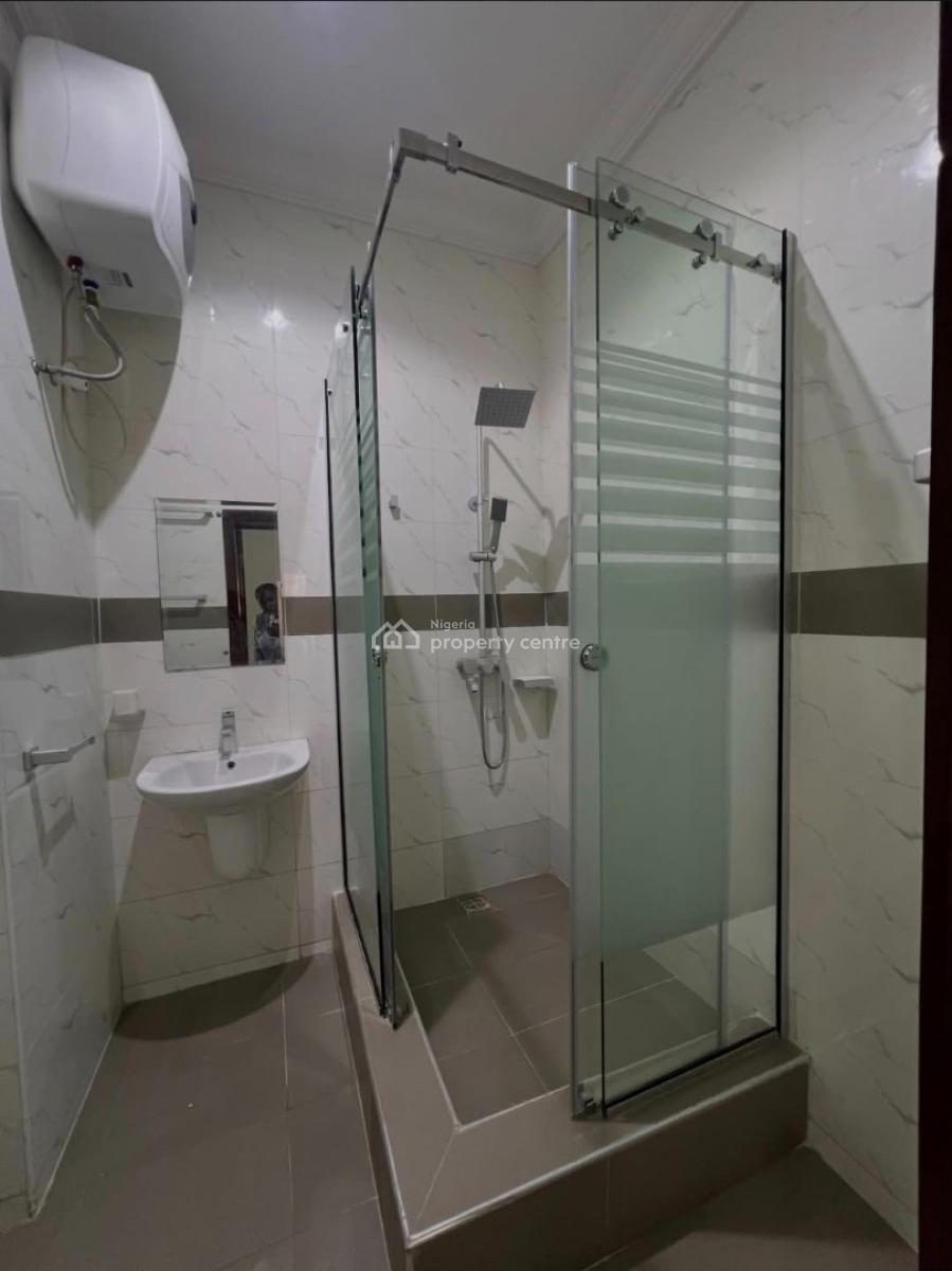 Luxury Service 3bedroom Flat with Fitted Kitchen, Freedom Way Lekki, Lekki, Lagos, House for Rent