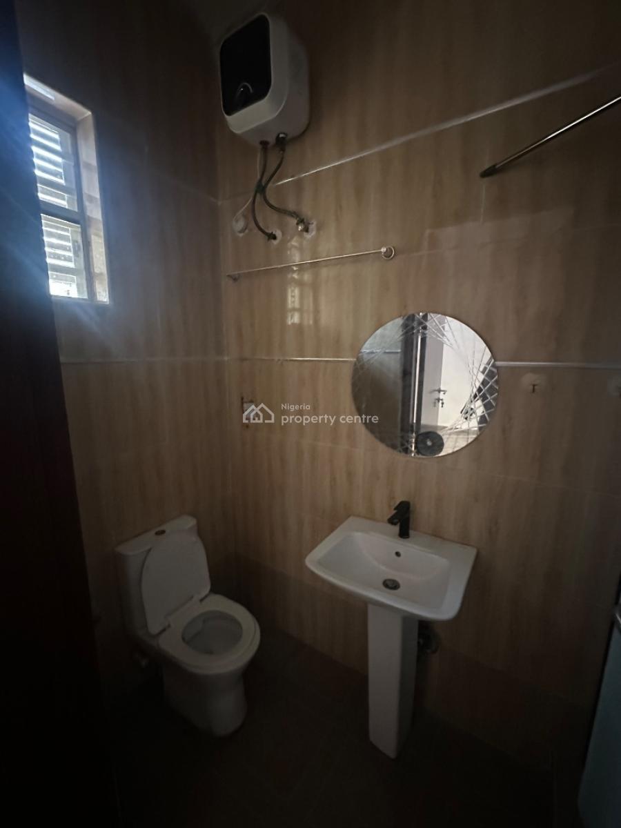 Exquisite Two Bedroom Flat, Chevron, Lekki, Lagos, Flat / Apartment for Rent