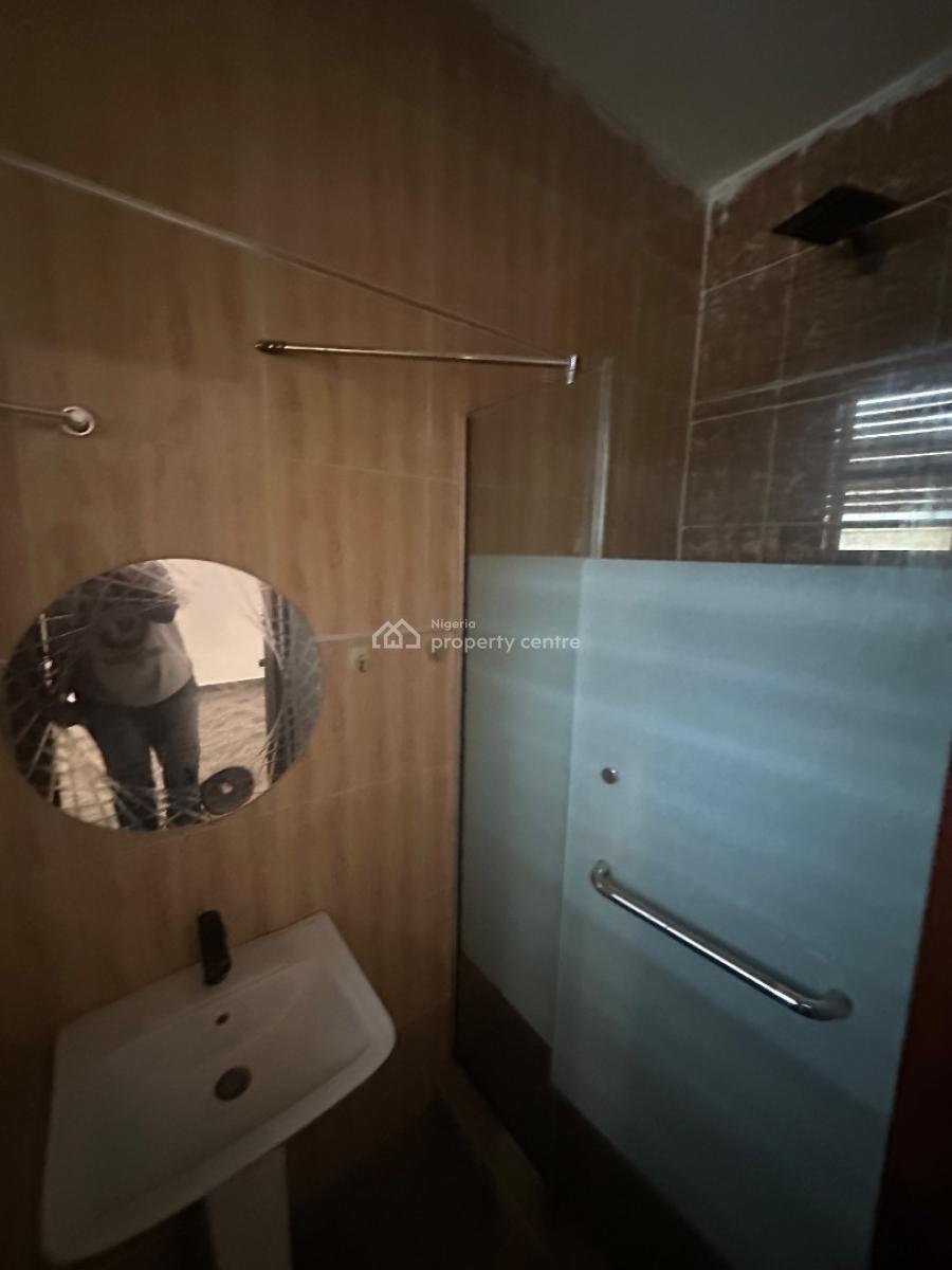 Exquisite Two Bedroom Flat, Chevron, Lekki, Lagos, Flat / Apartment for Rent