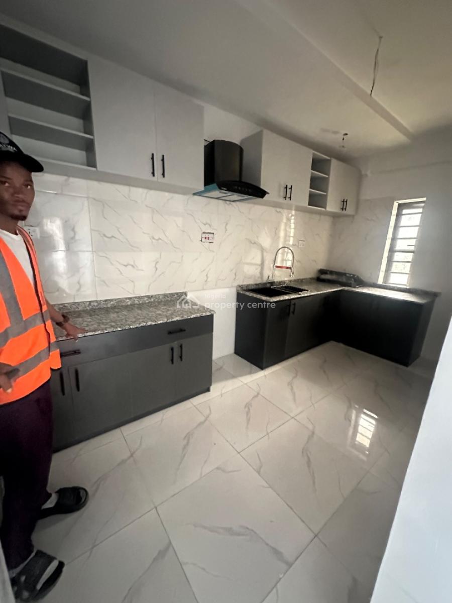 Exquisite Two Bedroom Flat with Elevator, Chevron, Lekki, Lagos, Flat / Apartment for Rent