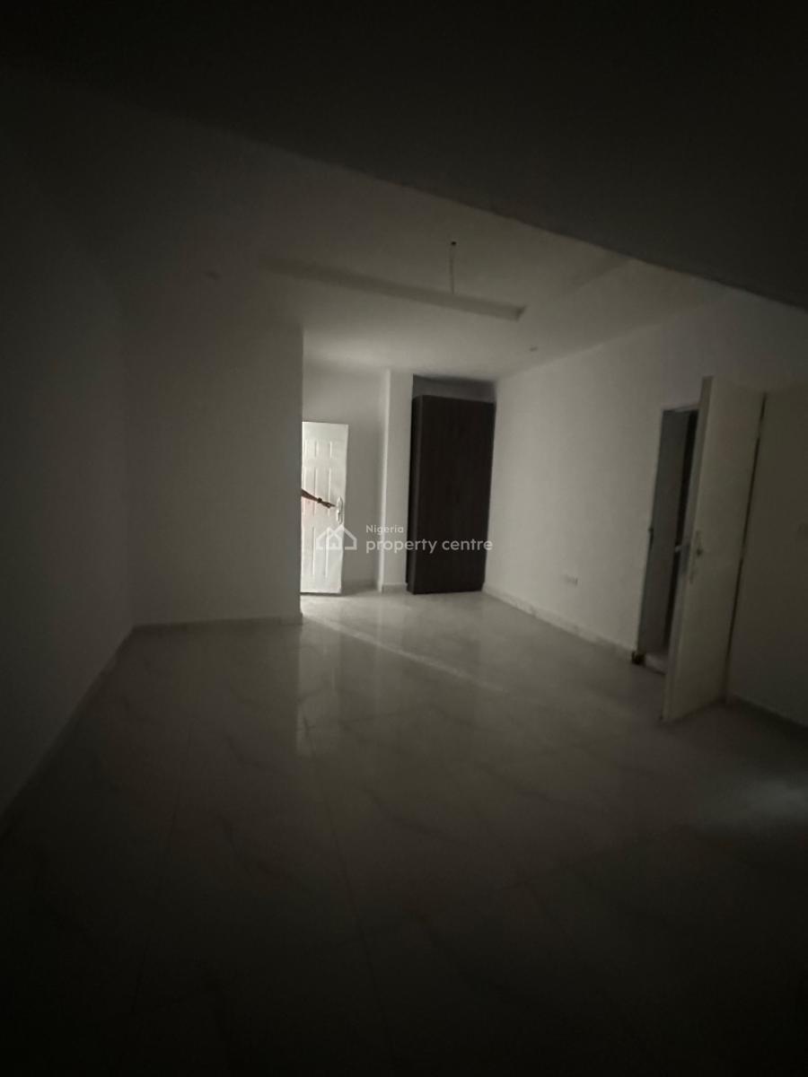 Exquisite Two Bedroom Flat with Elevator, Chevron, Lekki, Lagos, Flat / Apartment for Rent