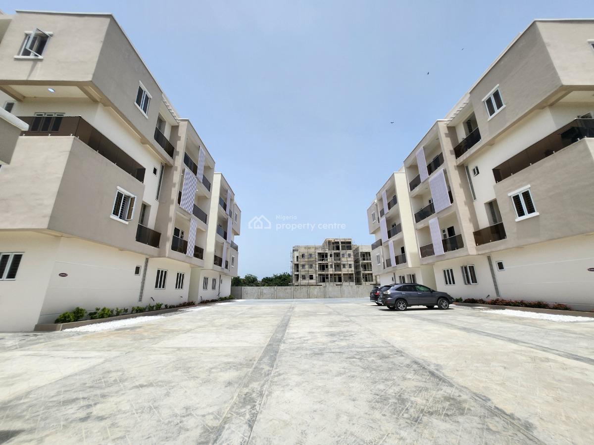 Luxury and Spacious 3 Bedroom Apartment, Lekki Scheme 2 Abraham Adesanya, Ajah, Lagos, Flat / Apartment for Sale