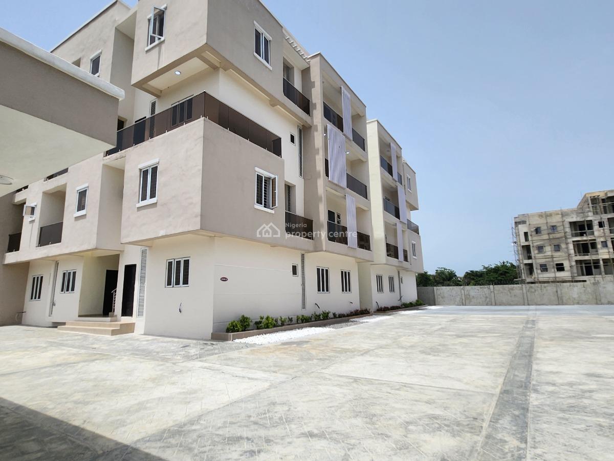 Exquisite and Spacious 2 Bedroom Maisonnette, Lekki Scheme 2 Abraham Adesanya, Ajah, Lagos, Flat / Apartment for Sale