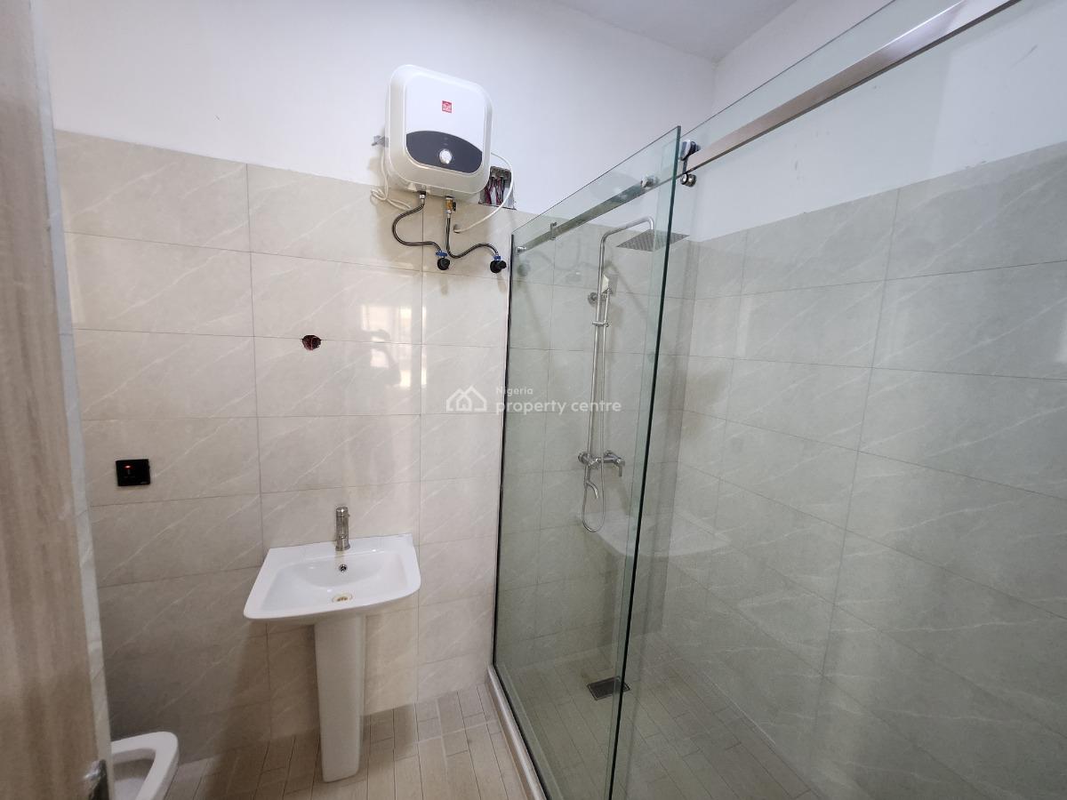 Exquisite and Spacious 2 Bedroom Maisonnette, Lekki Scheme 2 Abraham Adesanya, Ajah, Lagos, Flat / Apartment for Sale