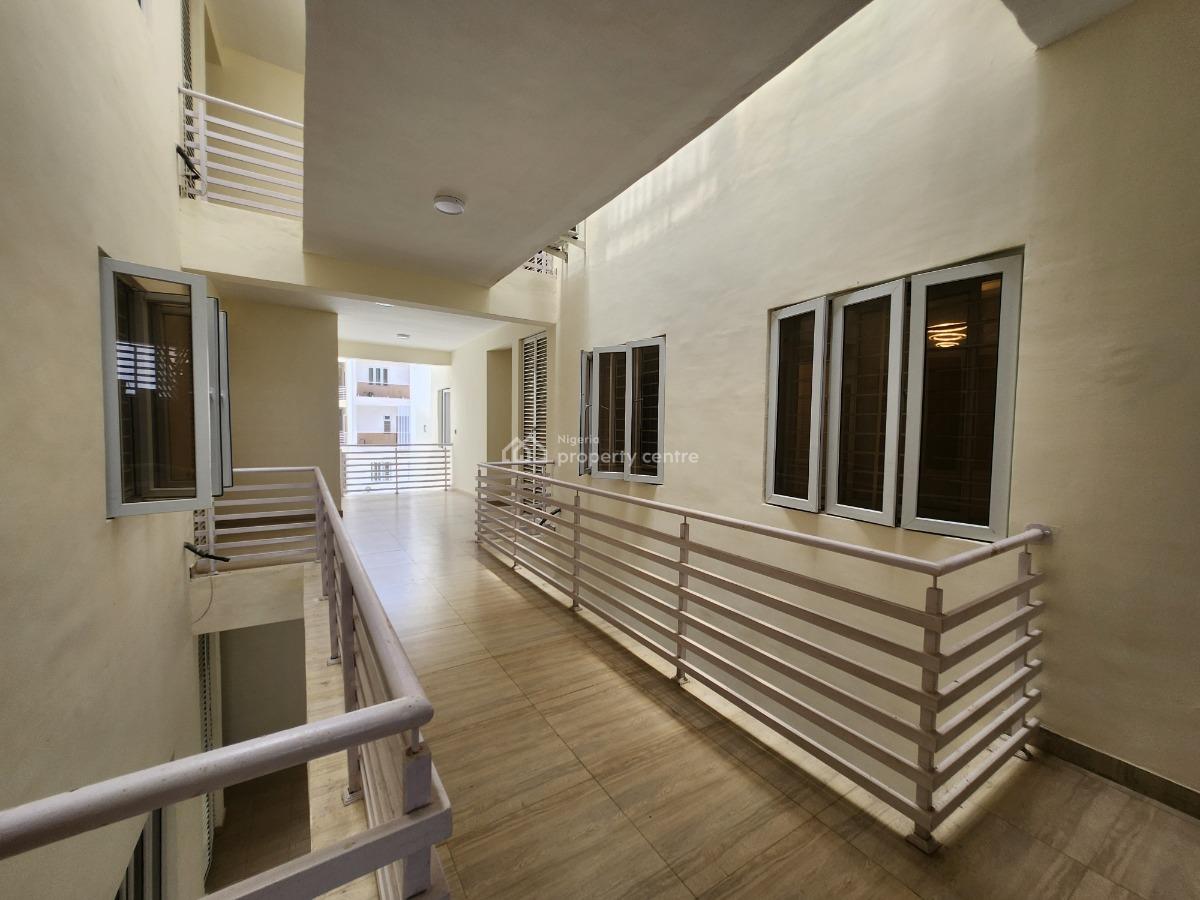 Exquisite and Spacious 2 Bedroom Maisonnette, Lekki Scheme 2 Abraham Adesanya, Ajah, Lagos, Flat / Apartment for Sale