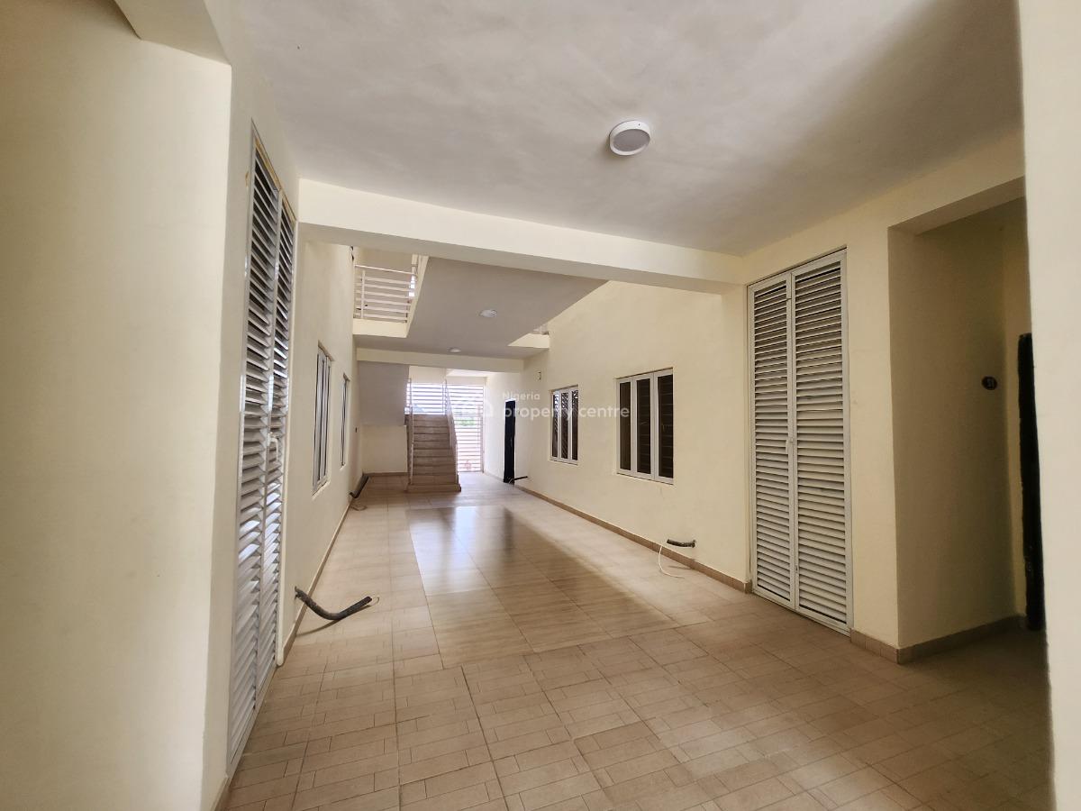Exquisite and Spacious 2 Bedroom Maisonnette, Lekki Scheme 2 Abraham Adesanya, Ajah, Lagos, Flat / Apartment for Sale