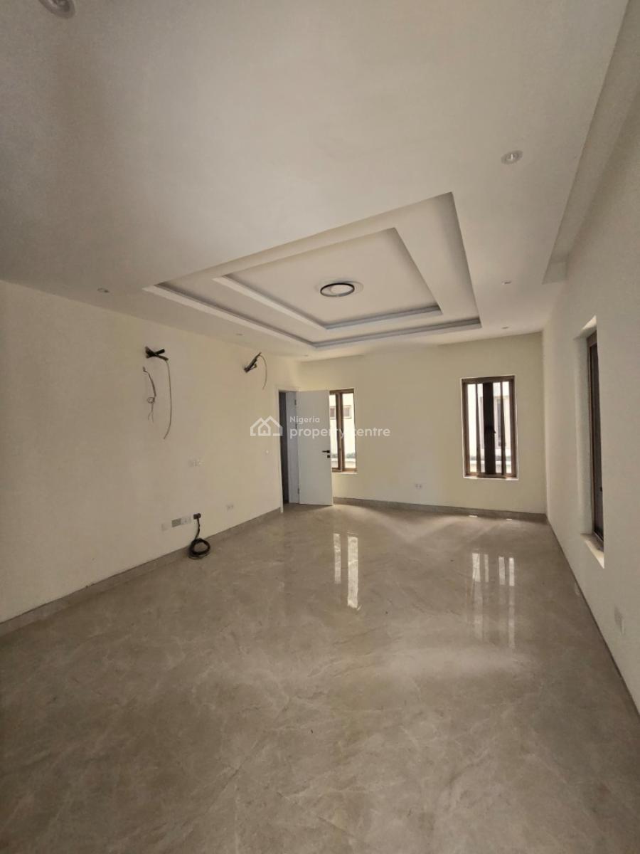 Well Finished Serviced 5 Bedroom Semi-detached House with a Room Bq, Banana Island, Ikoyi, Lagos, Semi-detached Duplex for Sale